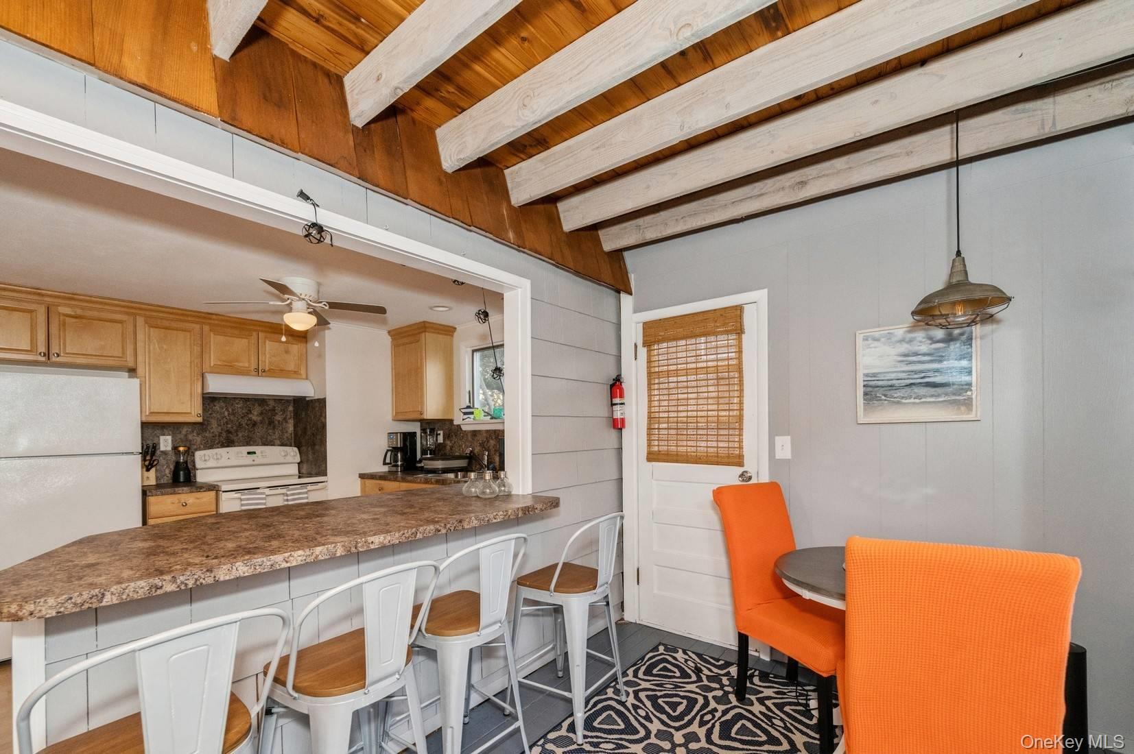 #5 photo, 14 E Landing Road, সাফোক কাউন্টি Hampton Bays , NY 11946