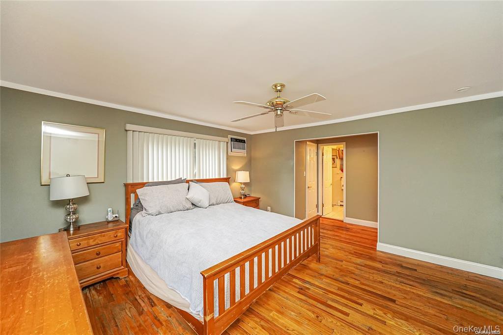 #11 photo, 33 Peachtree Lane, सफ़ोक काउंटी Mount Sinai , NY 11766