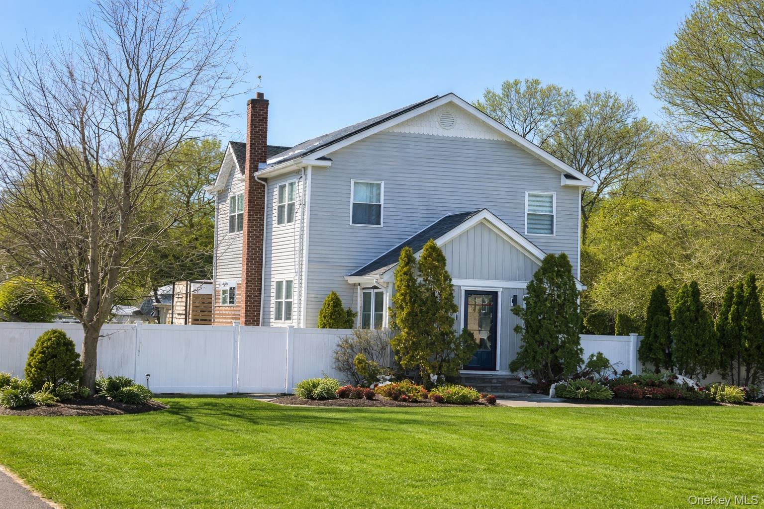 #1 photo, 1196 Coates Avenue, Holbrook , NY 11741