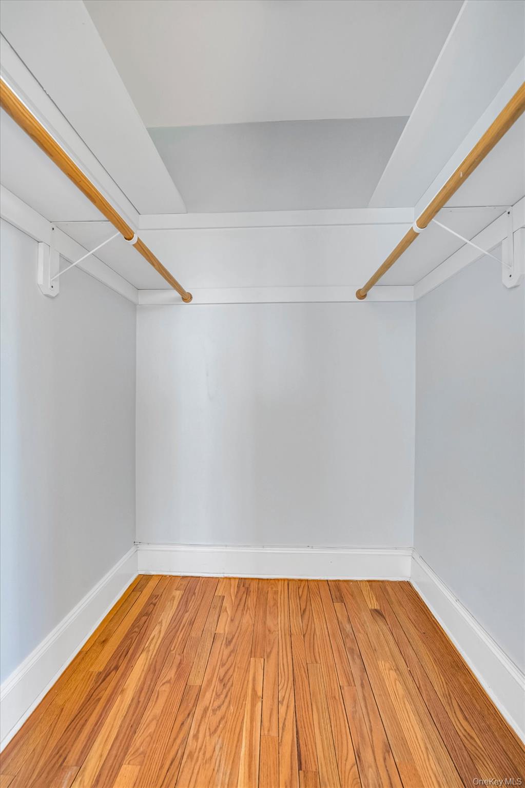 #13 photo, 141 Woodmere Boulevard, নাসাউ কাউন্টি Woodmere , NY 11598