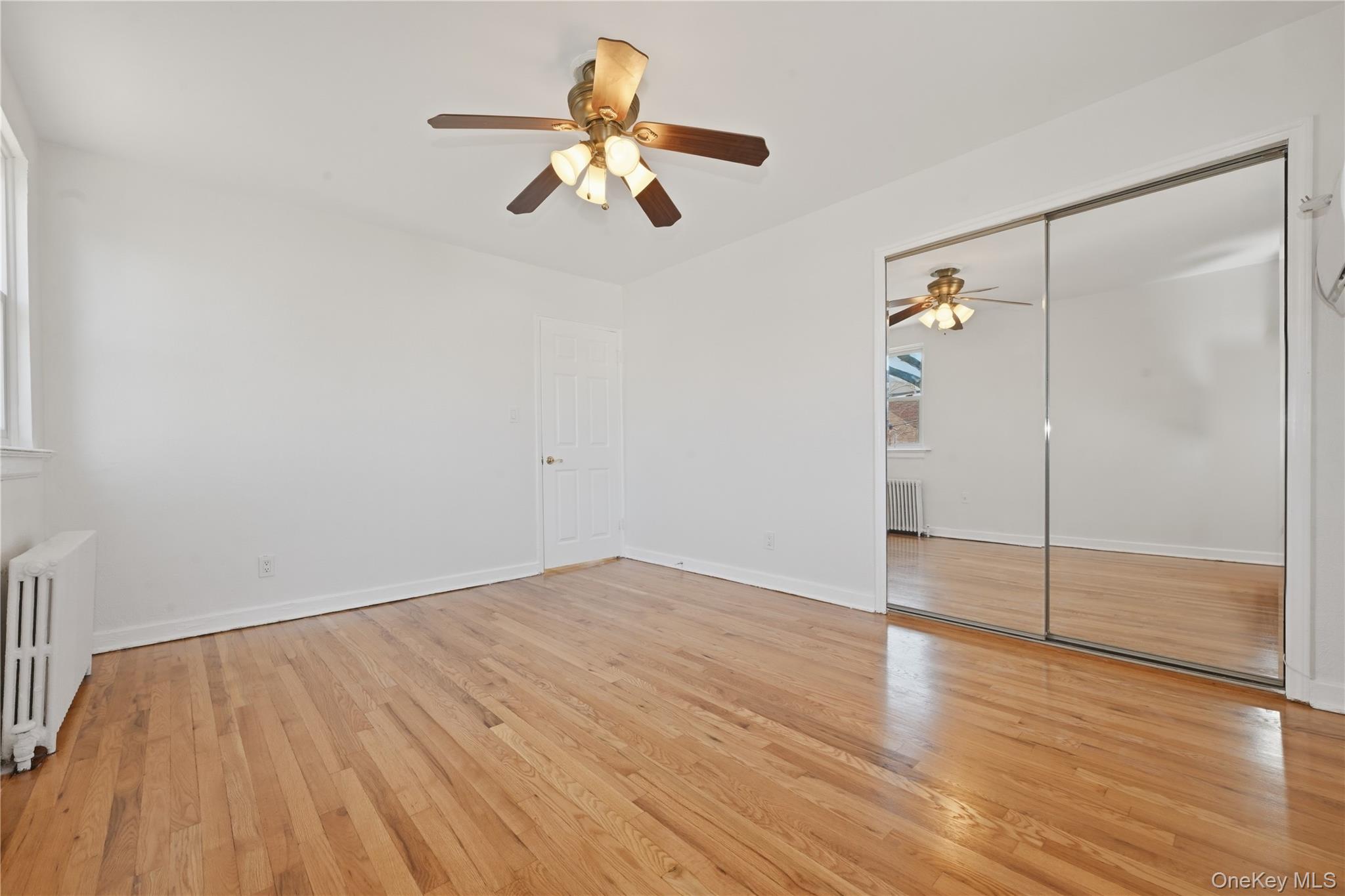 #19 photo, 260-55 Union Turnpike, Glen Oaks , NY 11004