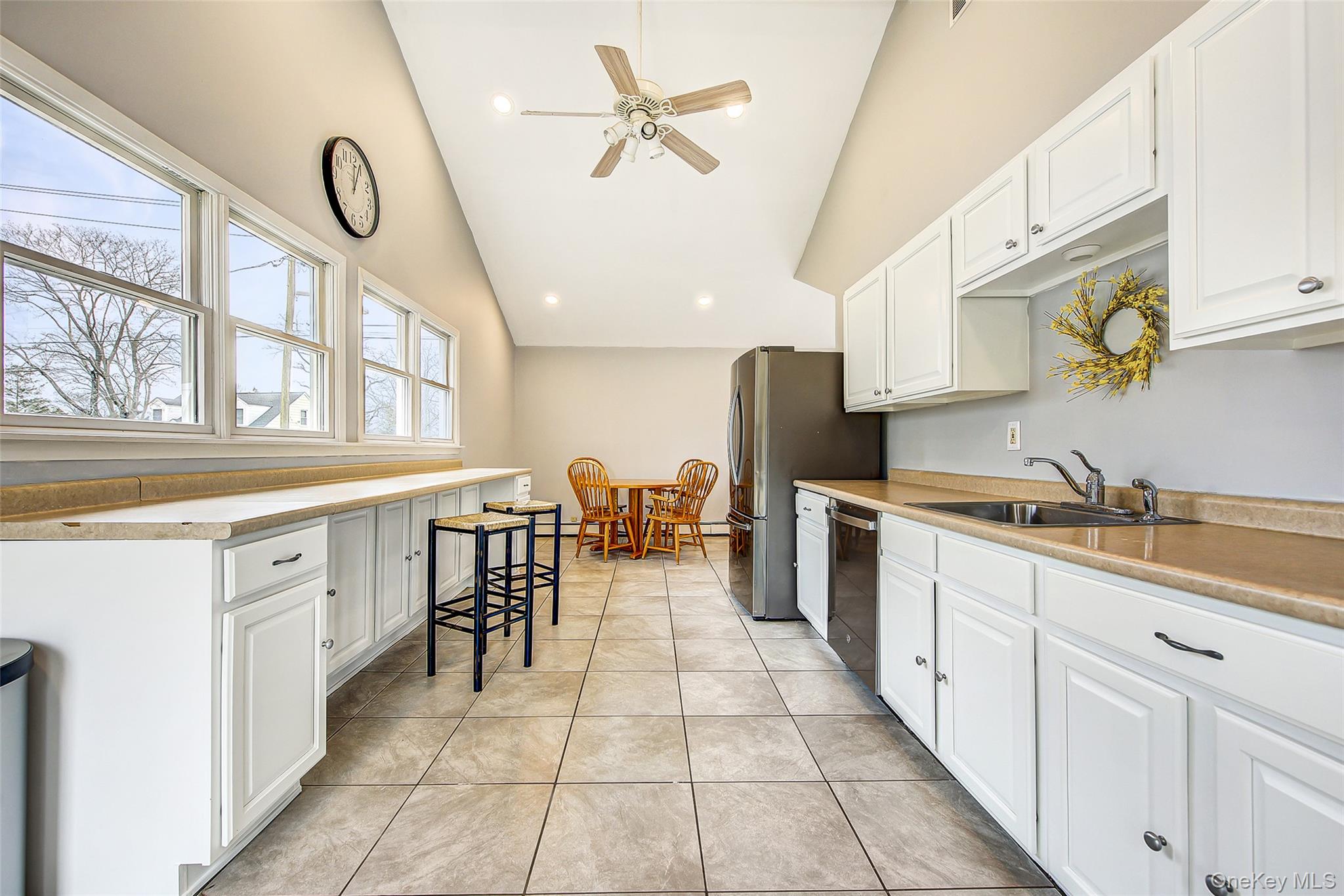 #16 photo, 507 Gillette Avenue, সাফোক কাউন্টি Bayport , NY 11705