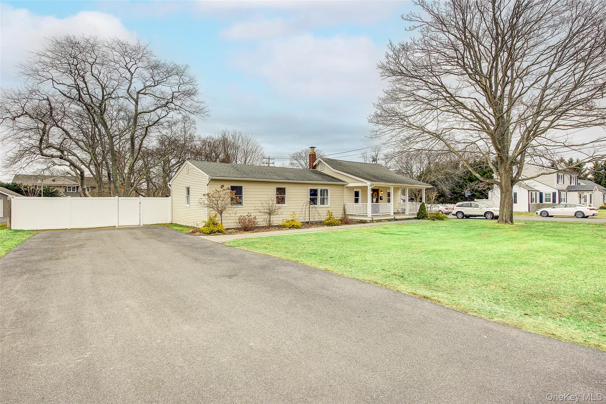 #2 photo, 507 Gillette Avenue, সাফোক কাউন্টি Bayport , NY 11705