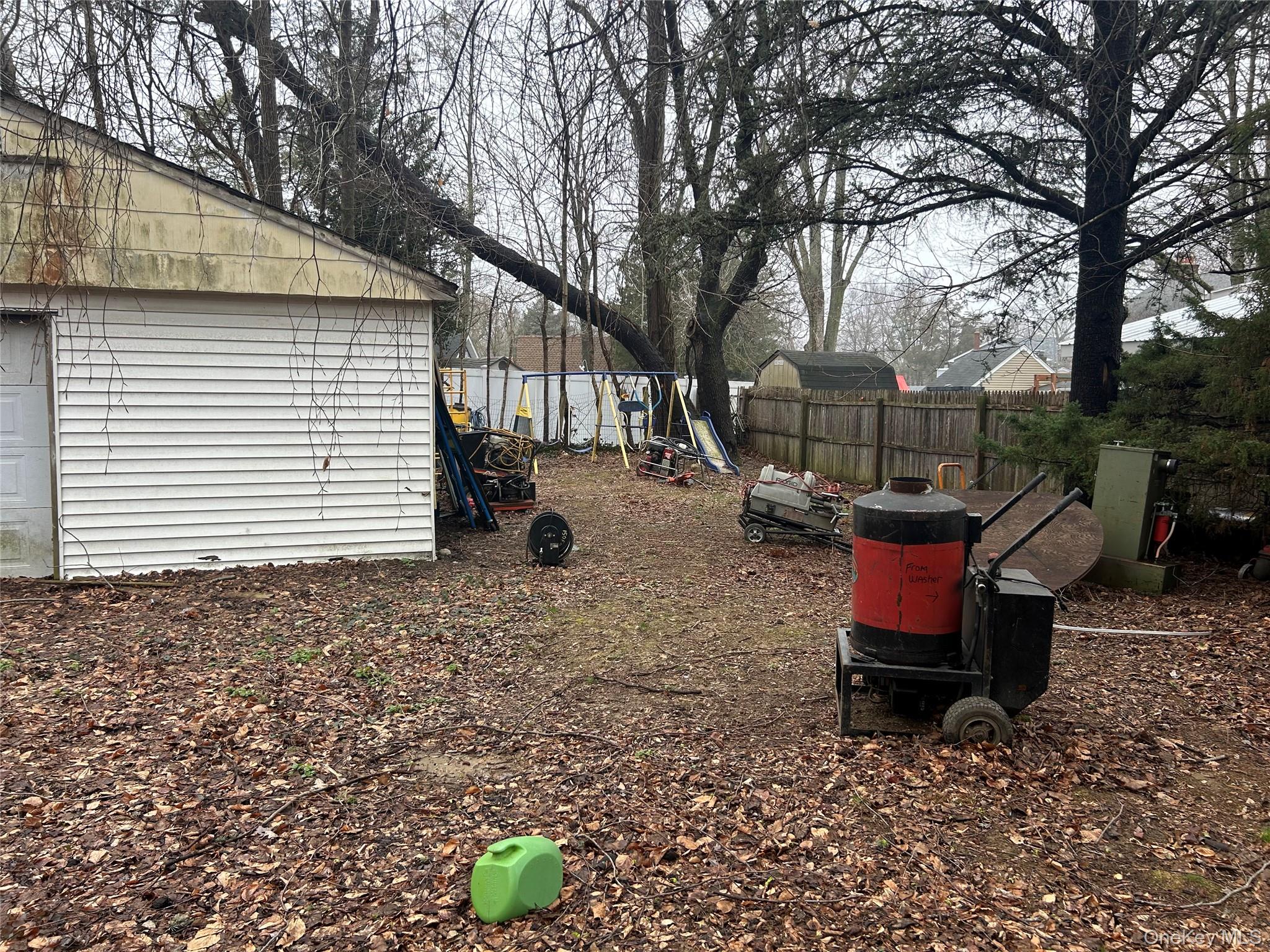 #2 photo, 309 Depot Road, সাফোক কাউন্টি Huntington Station , NY 11746