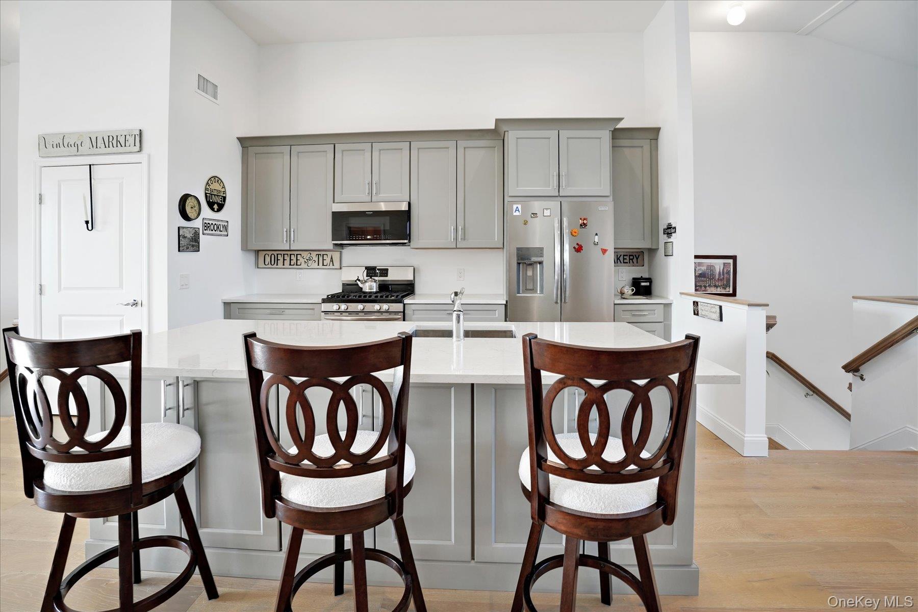 #6 photo, 272 Silver Timber Drive, সাফোক কাউন্টি Yaphank , NY 11980