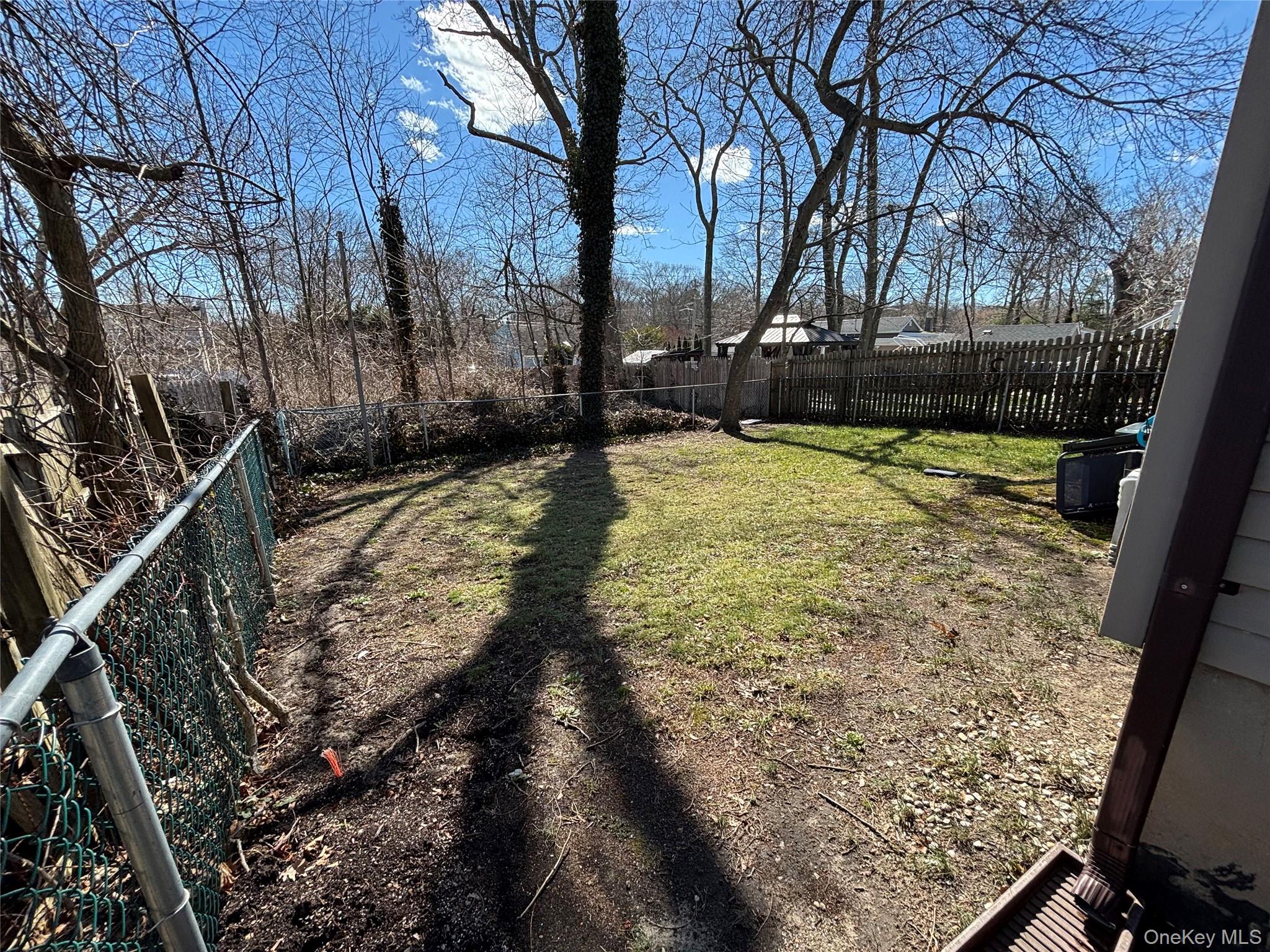 #18 photo, 78 Carlton Avenue, Mastic , NY 11950