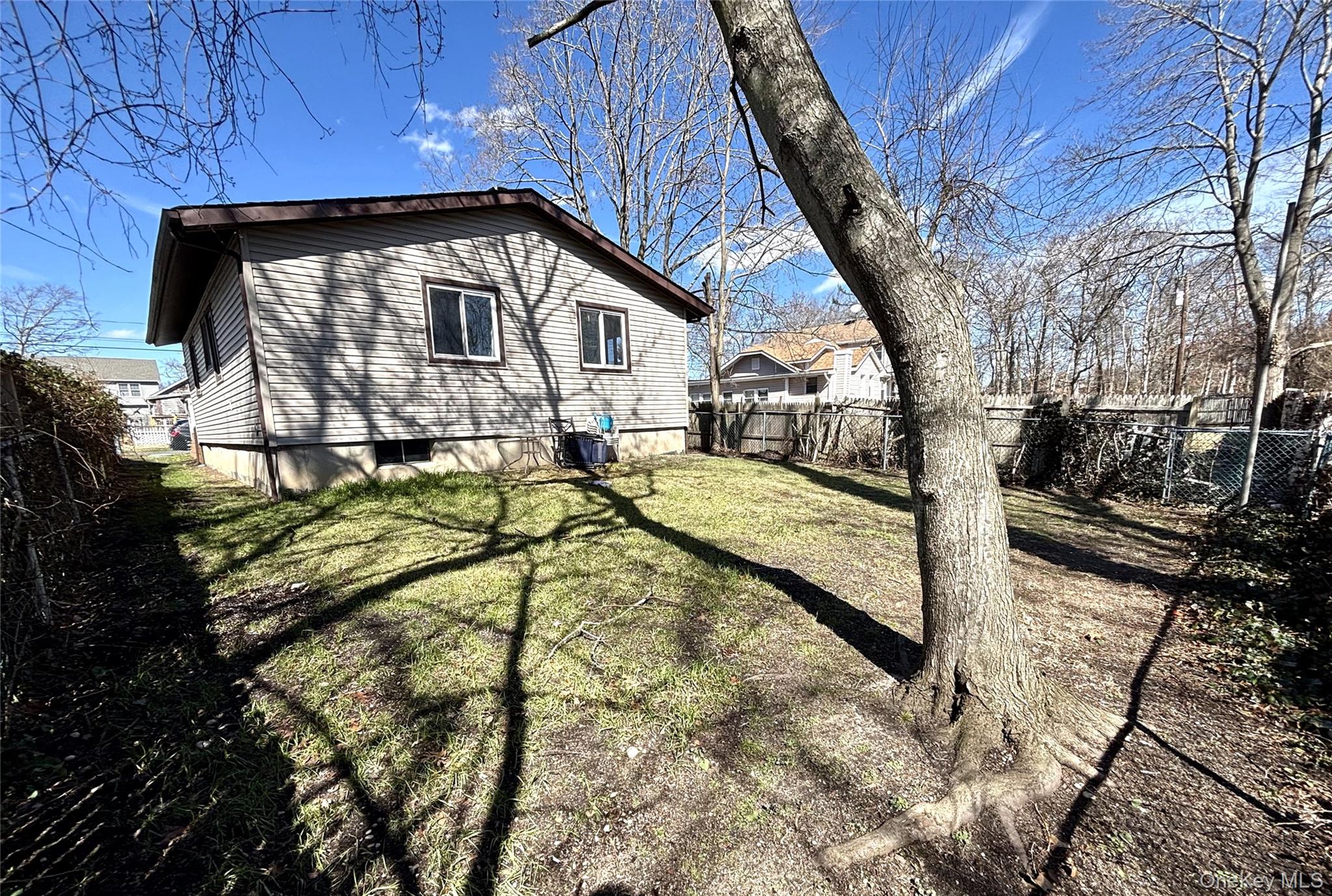 #19 photo, 78 Carlton Avenue, Mastic , NY 11950