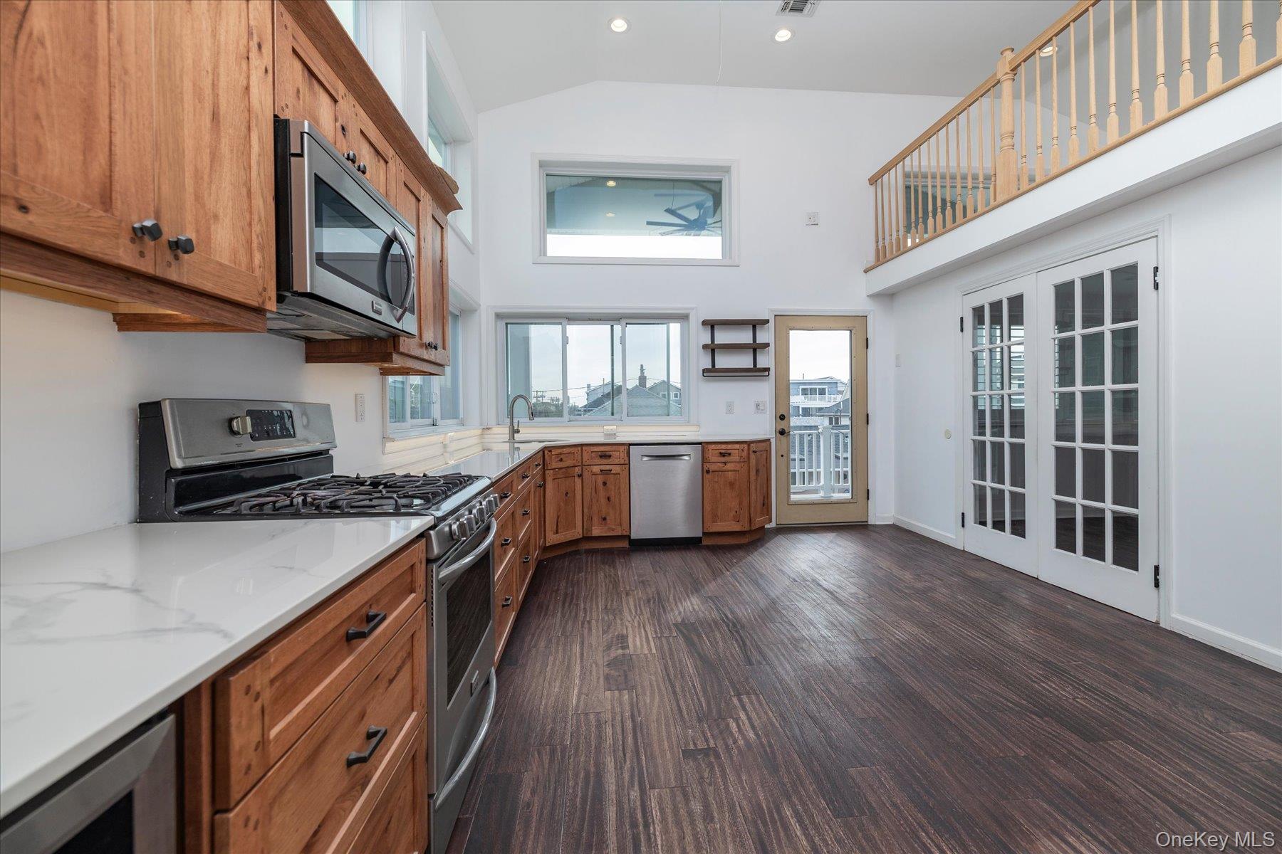 #9 photo, 105 Virginia Avenue, নাসাউ কাউন্টি Long Beach , NY 11561