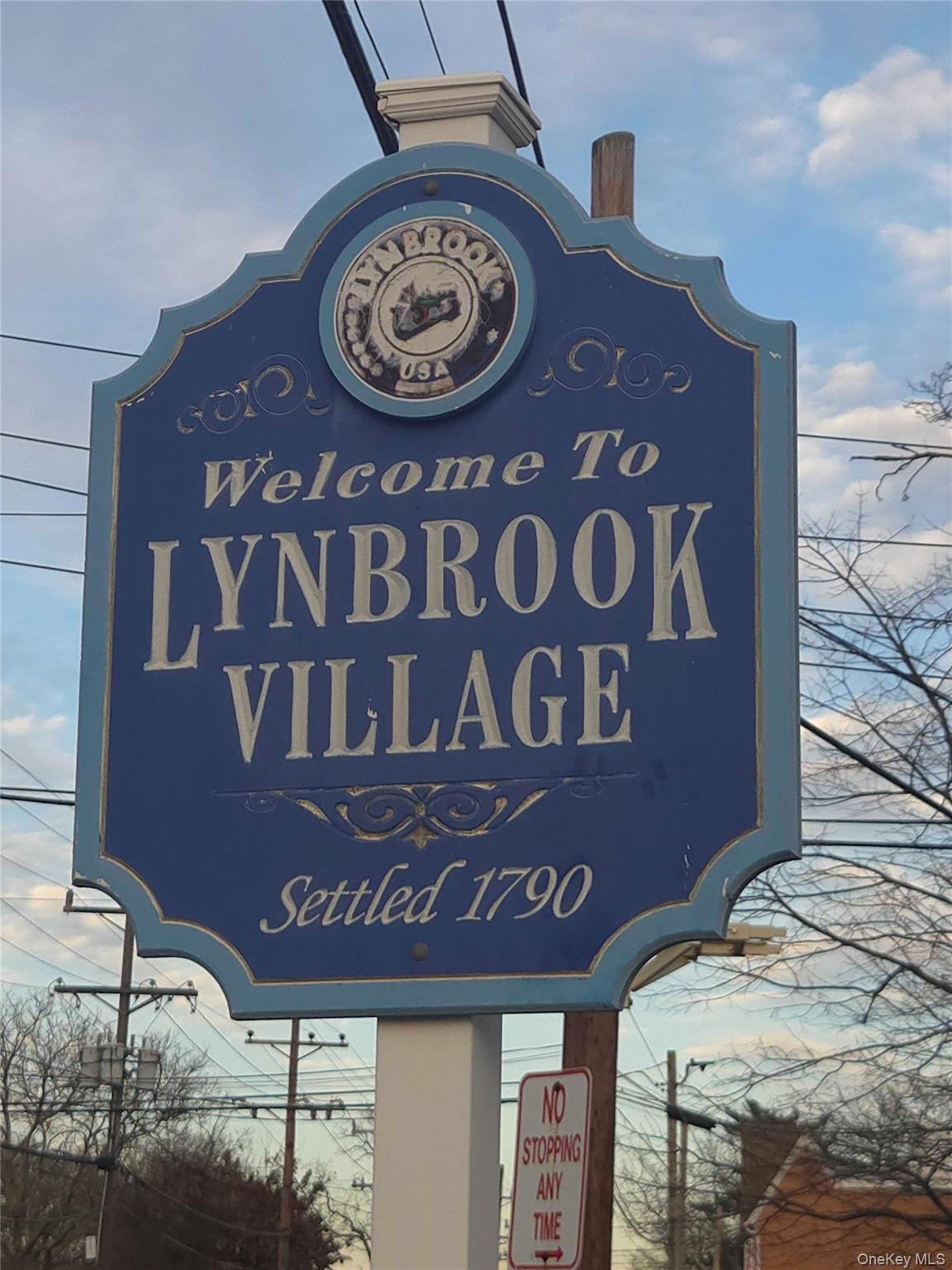 #12 photo, 570 Broadway, Lynbrook , NY 11563