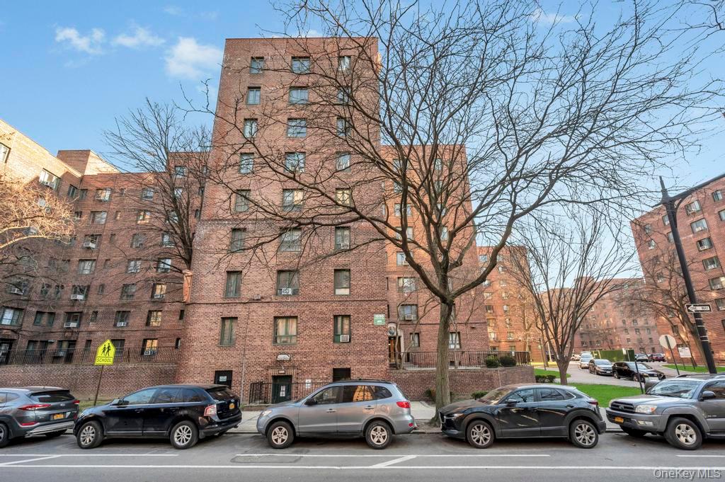 #18 photo, 1690 Metropolitan Avenue, ব্রঙ্কস Bronx , NY 10462