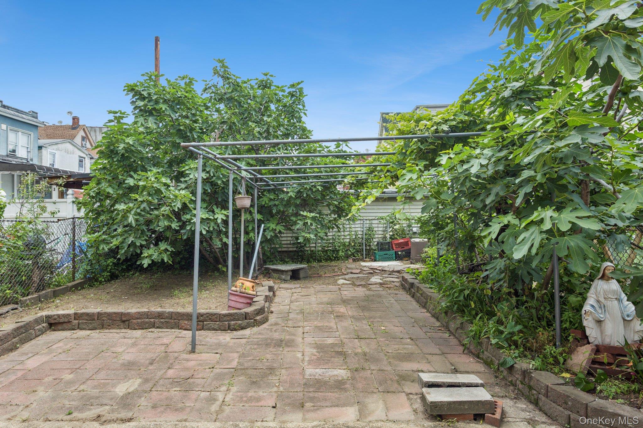 #19 photo, 45-09 104th Street, কুইন্‌স Corona , NY 11368