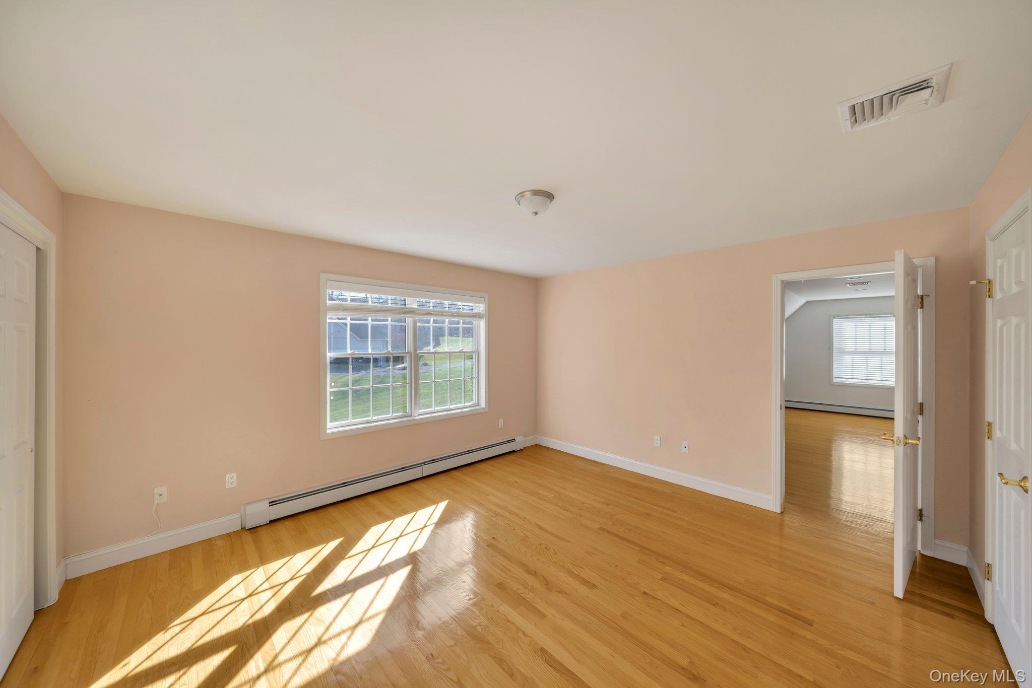 #19 photo, 25 Charnwood Drive, Suffern , NY 10901