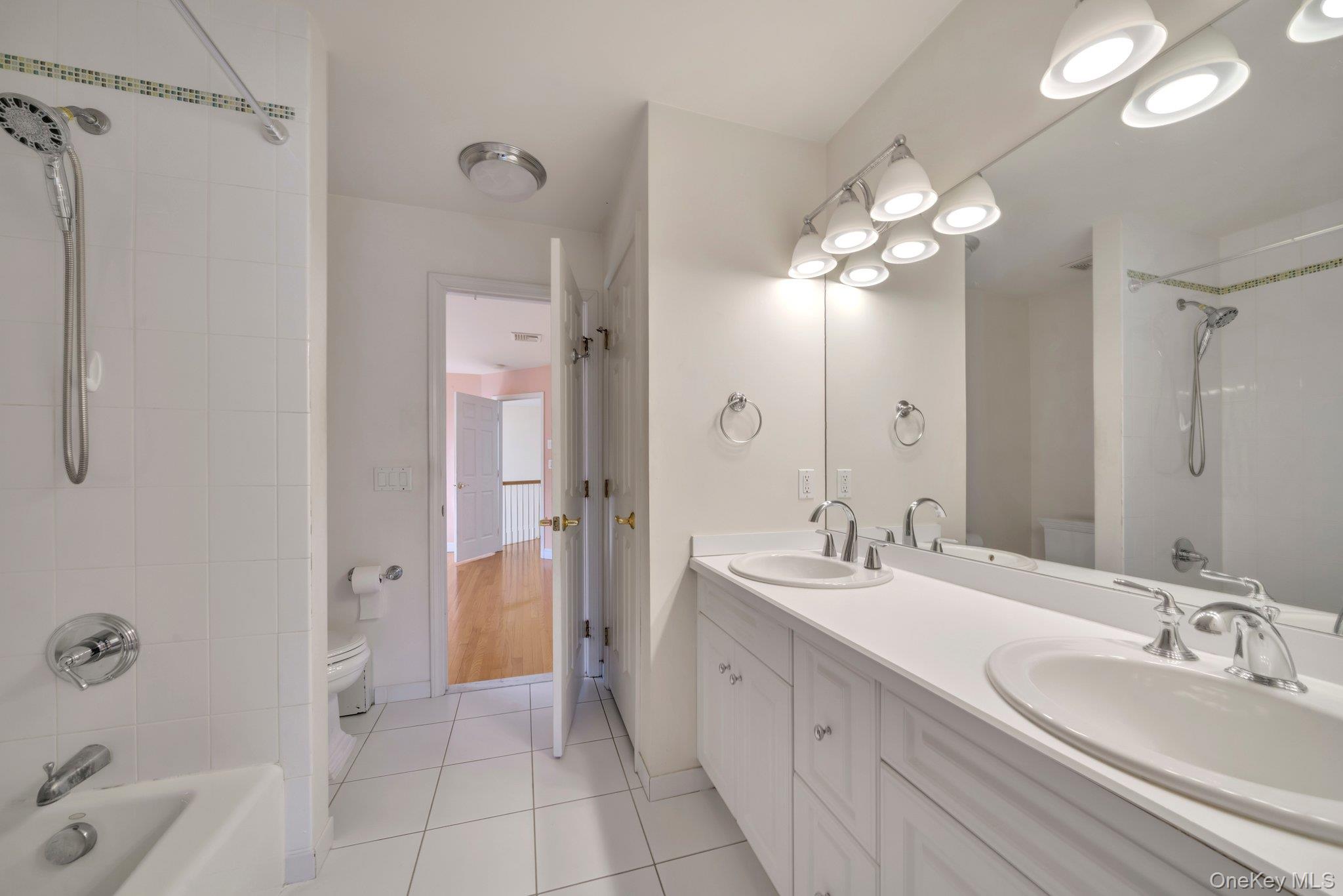 #20 photo, 25 Charnwood Drive, Suffern , NY 10901