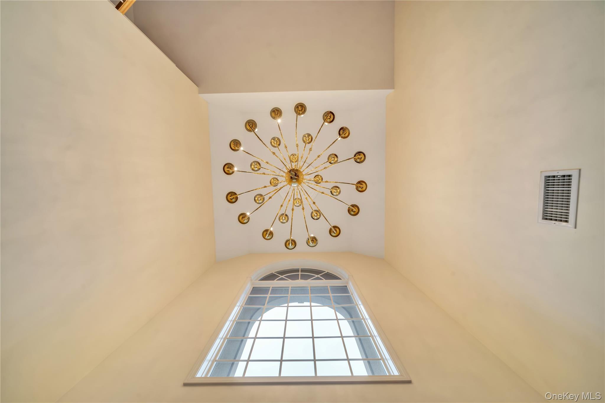 #5 photo, 25 Charnwood Drive, Suffern , NY 10901