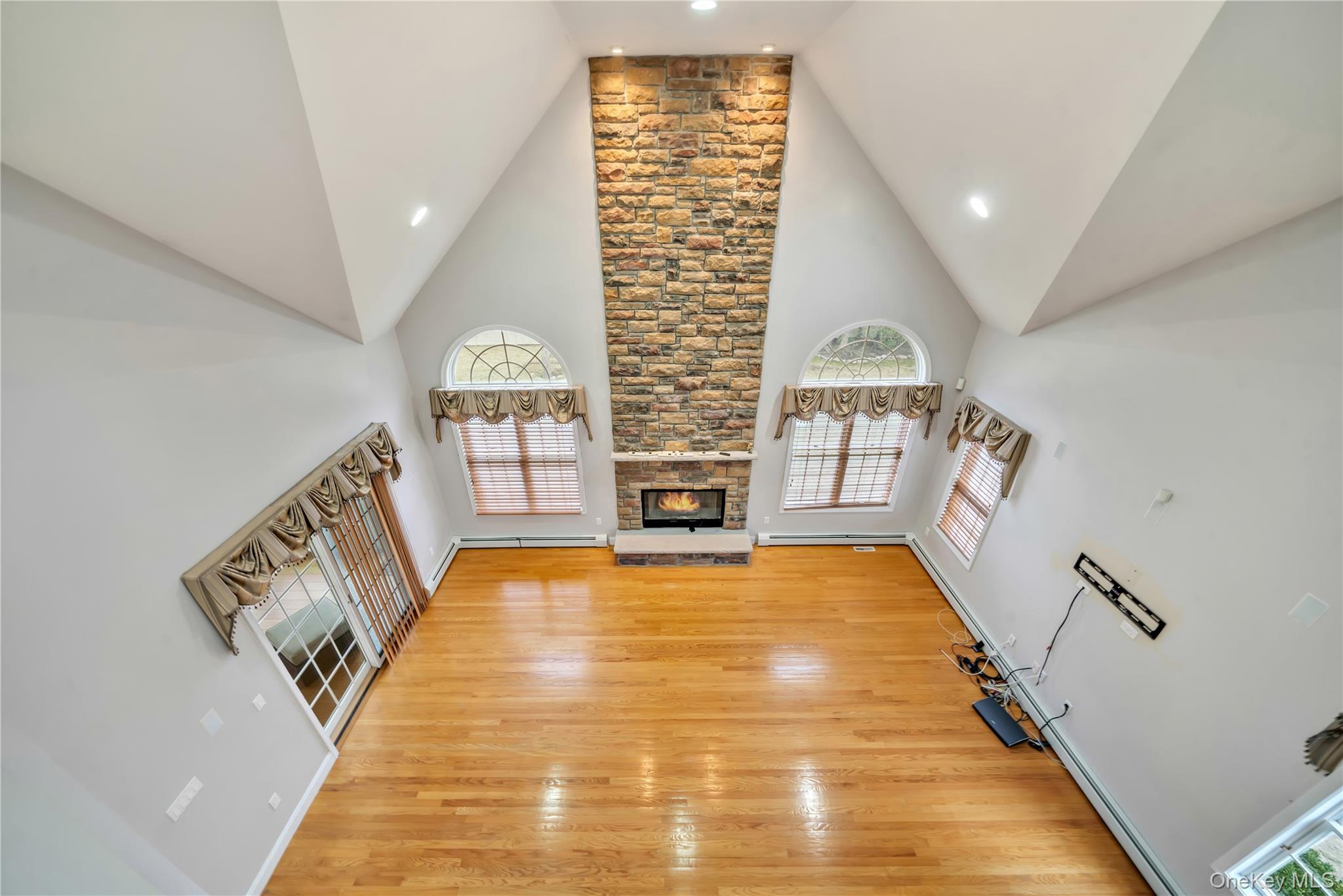 #9 photo, 25 Charnwood Drive, Suffern , NY 10901