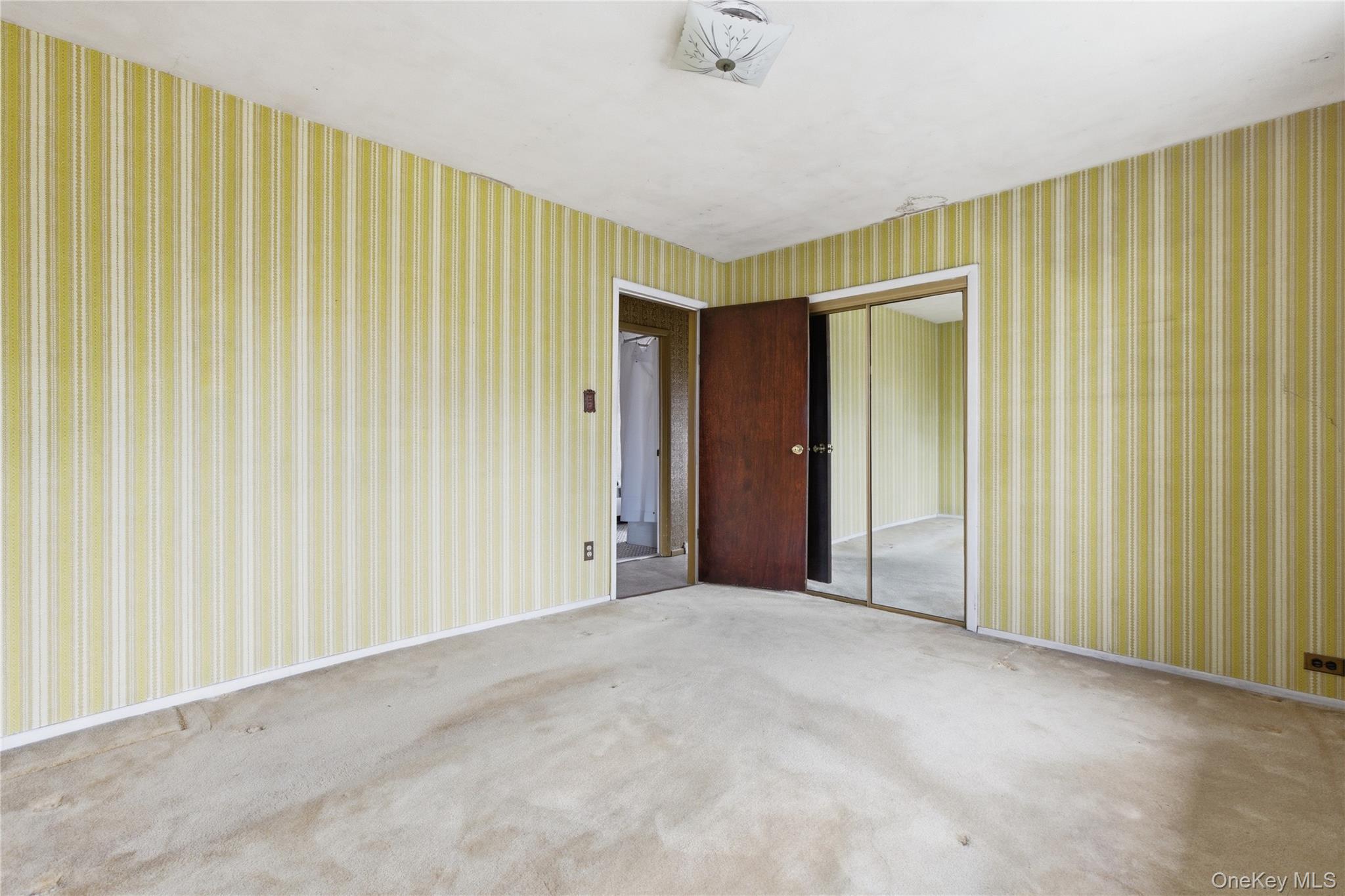 #13 photo, 15 W Lake Boulevard, Mahopac , NY 10541