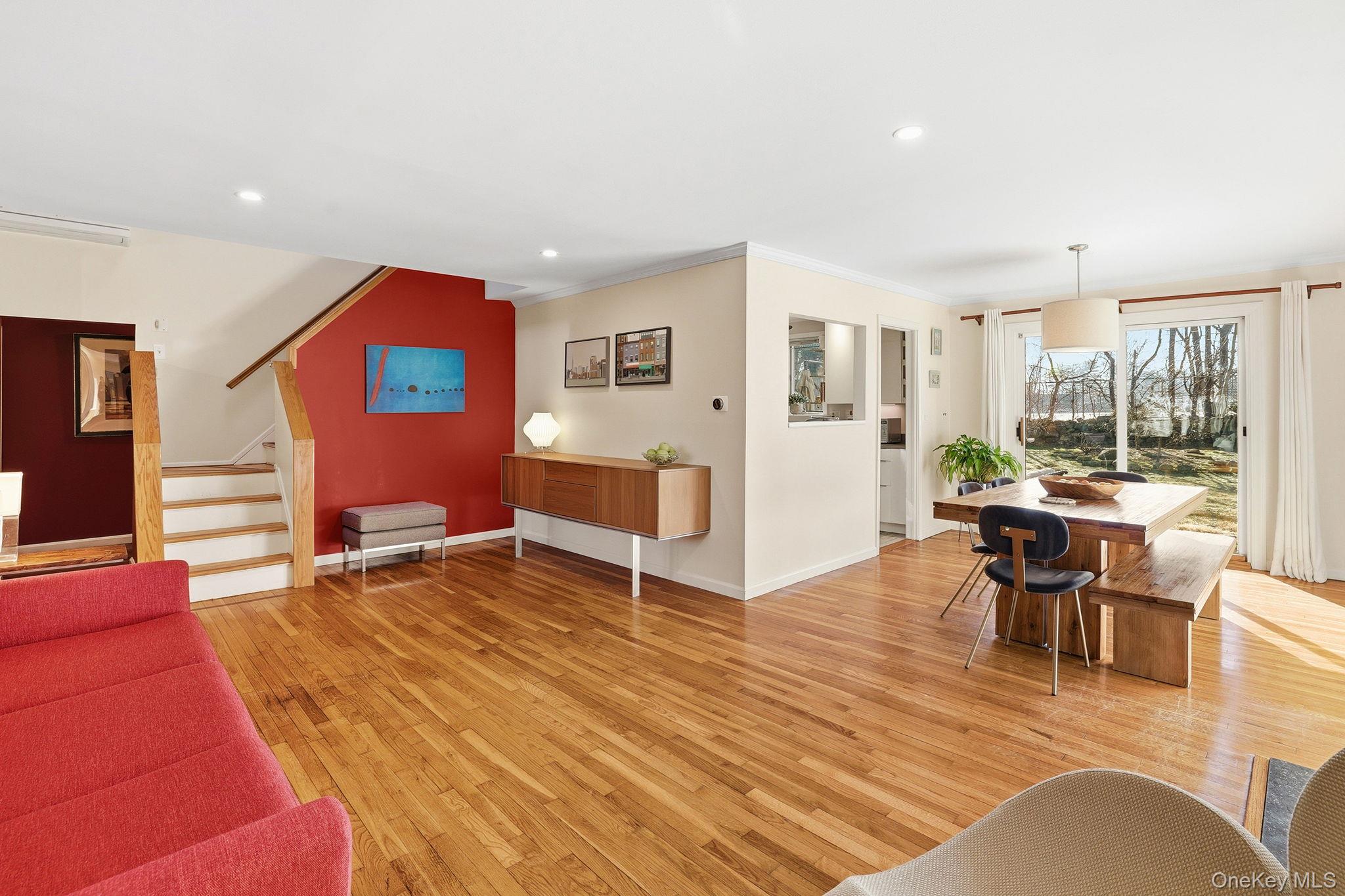 #7 photo, 6 Darling Avenue, New Rochelle , NY 10804