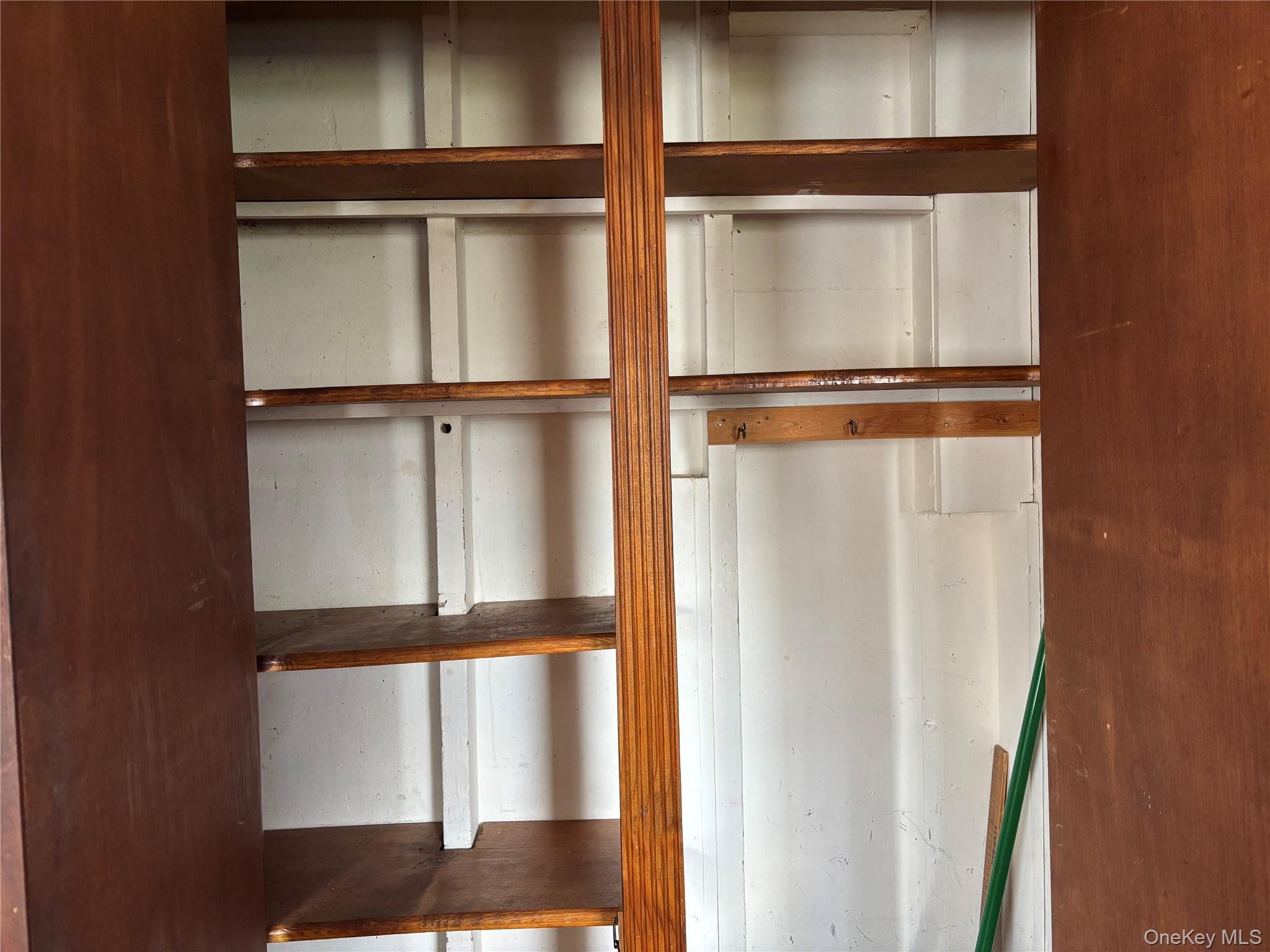 #9 photo, 647 S Drury Lane, 纽约州 Rock Tavern , NY 12549