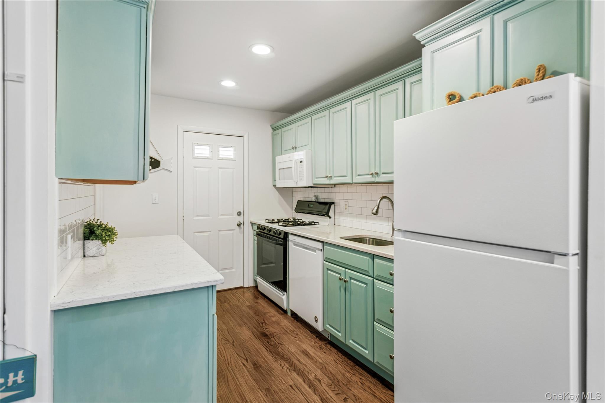 #10 photo, 48 Tennessee Avenue, Long Beach , NY 11561