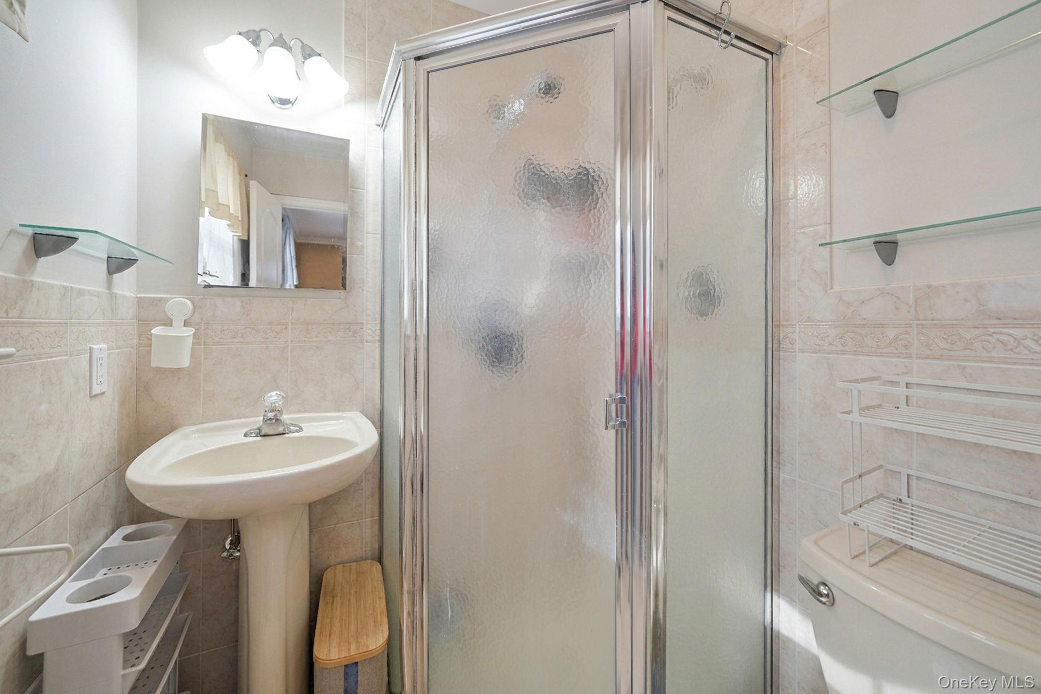 #15 photo, 6 Madsen Court, Mount Sinai , NY 11766