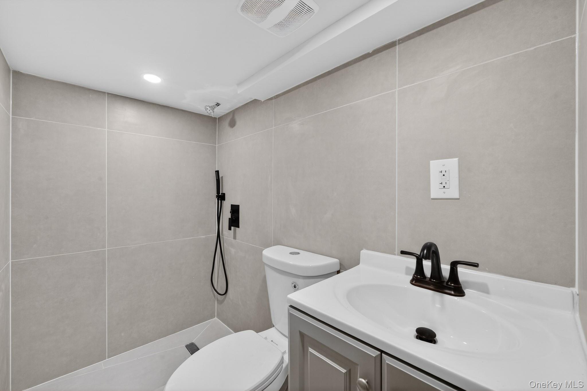 #20 photo, 10116 95th Street, কুইন্‌স Ozone Park , NY 11416