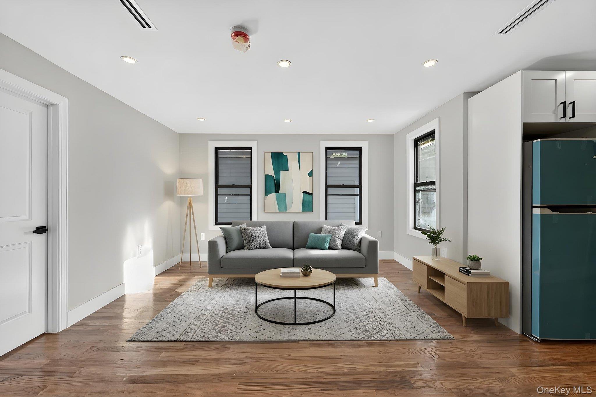 #9 photo, 10116 95th Street, কুইন্‌স Ozone Park , NY 11416