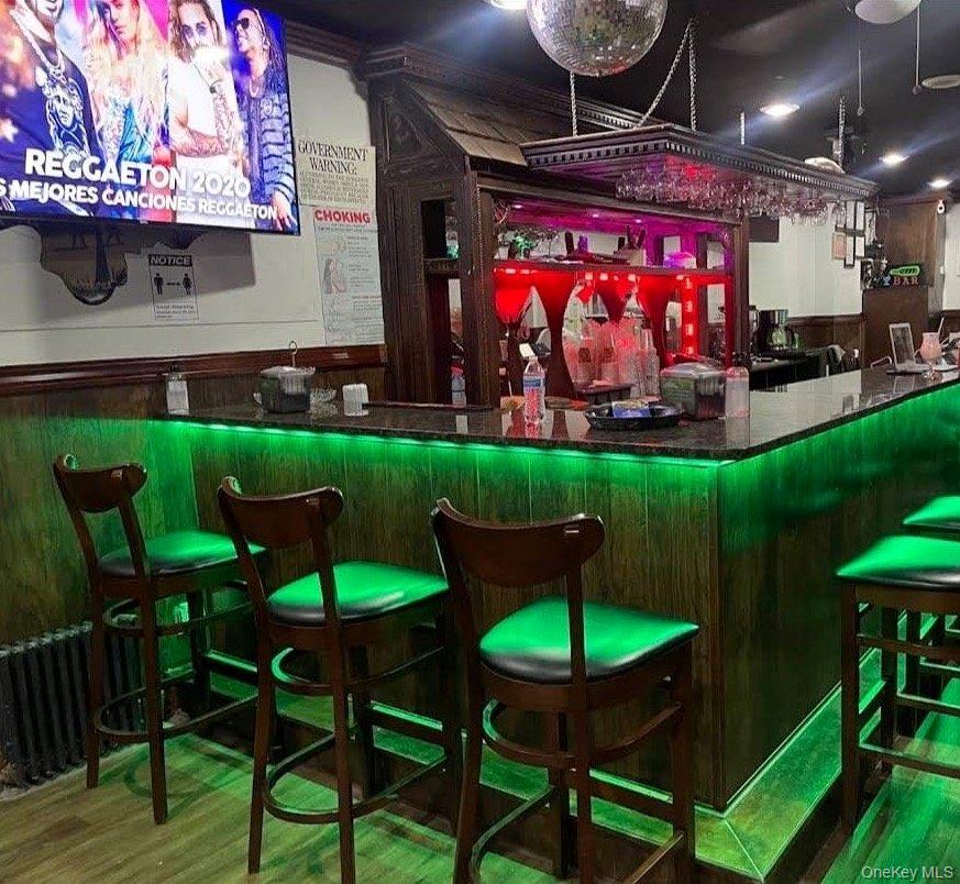 #2 photo, 215-52 Jamaica Avenue, কুইন্‌স Queens Village , NY 11428