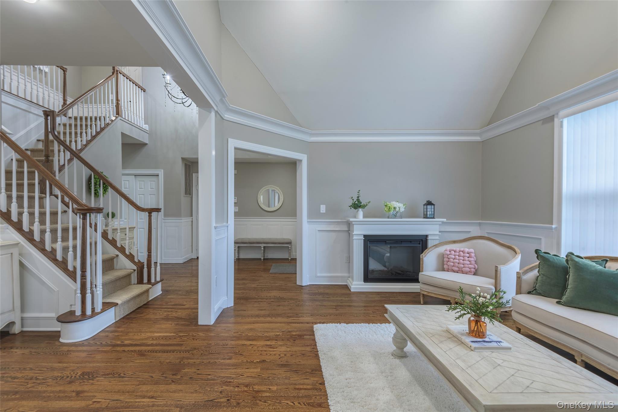 #11 photo, 161 Cranberry Court, Melville , NY 11747