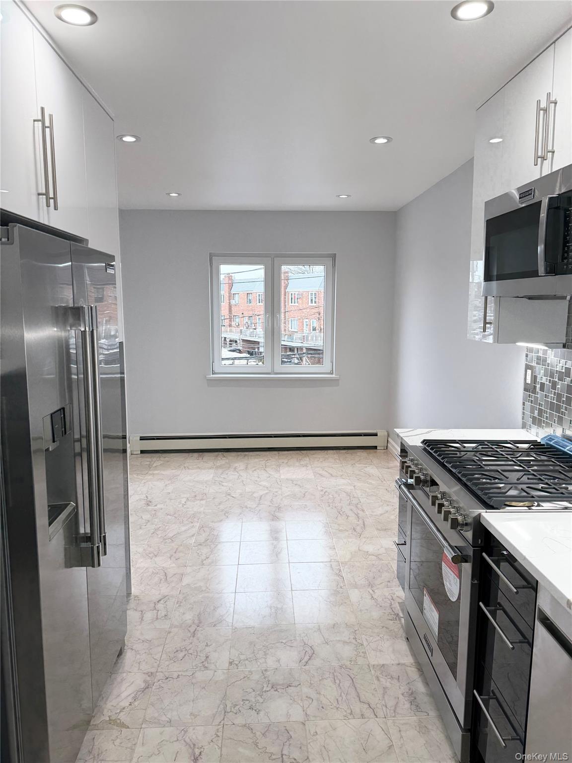 #2 photo, 5919 74th Street, কুইন্‌স Middle Village , NY 11379