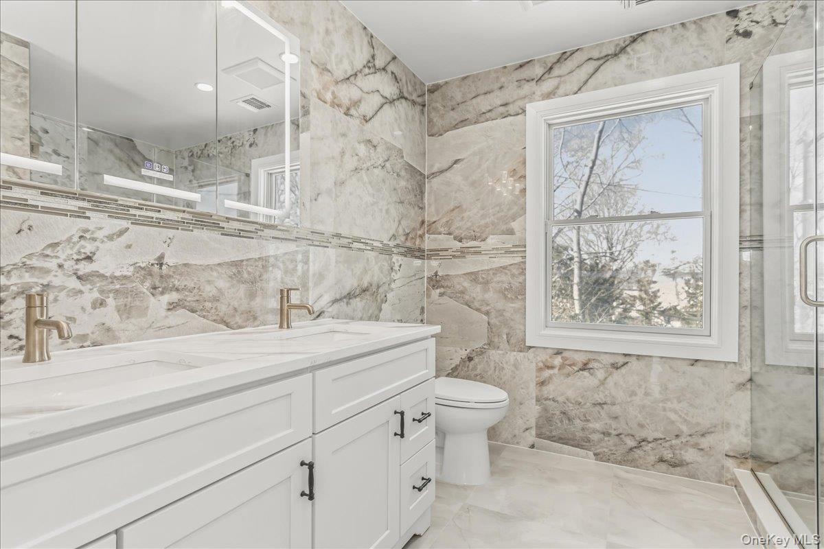 #14 photo, 3 Cornell Avenue, নাসাউ কাউন্টি Hicksville , NY 11801