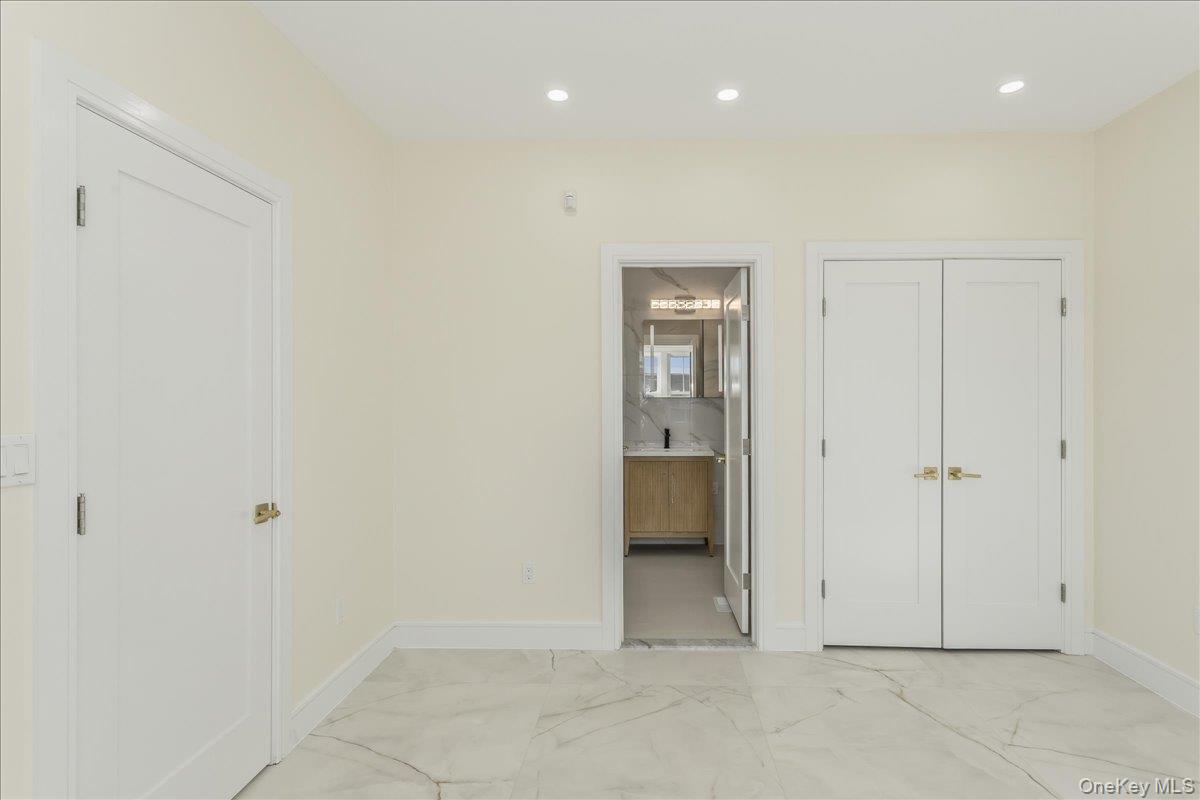 #8 photo, 3 Cornell Avenue, নাসাউ কাউন্টি Hicksville , NY 11801