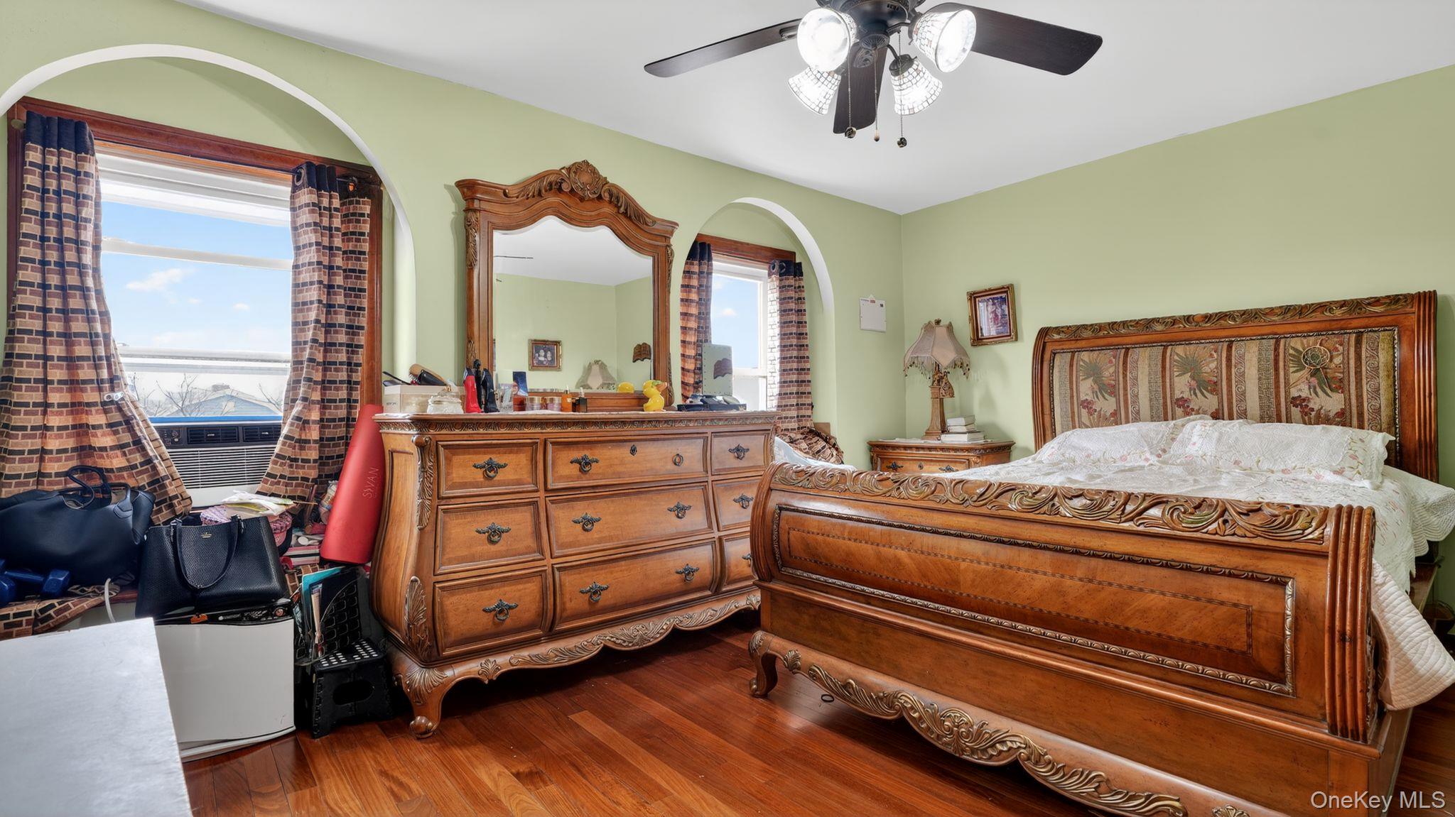 #10 photo, 9429 Park Lane, Woodhaven , NY 11421