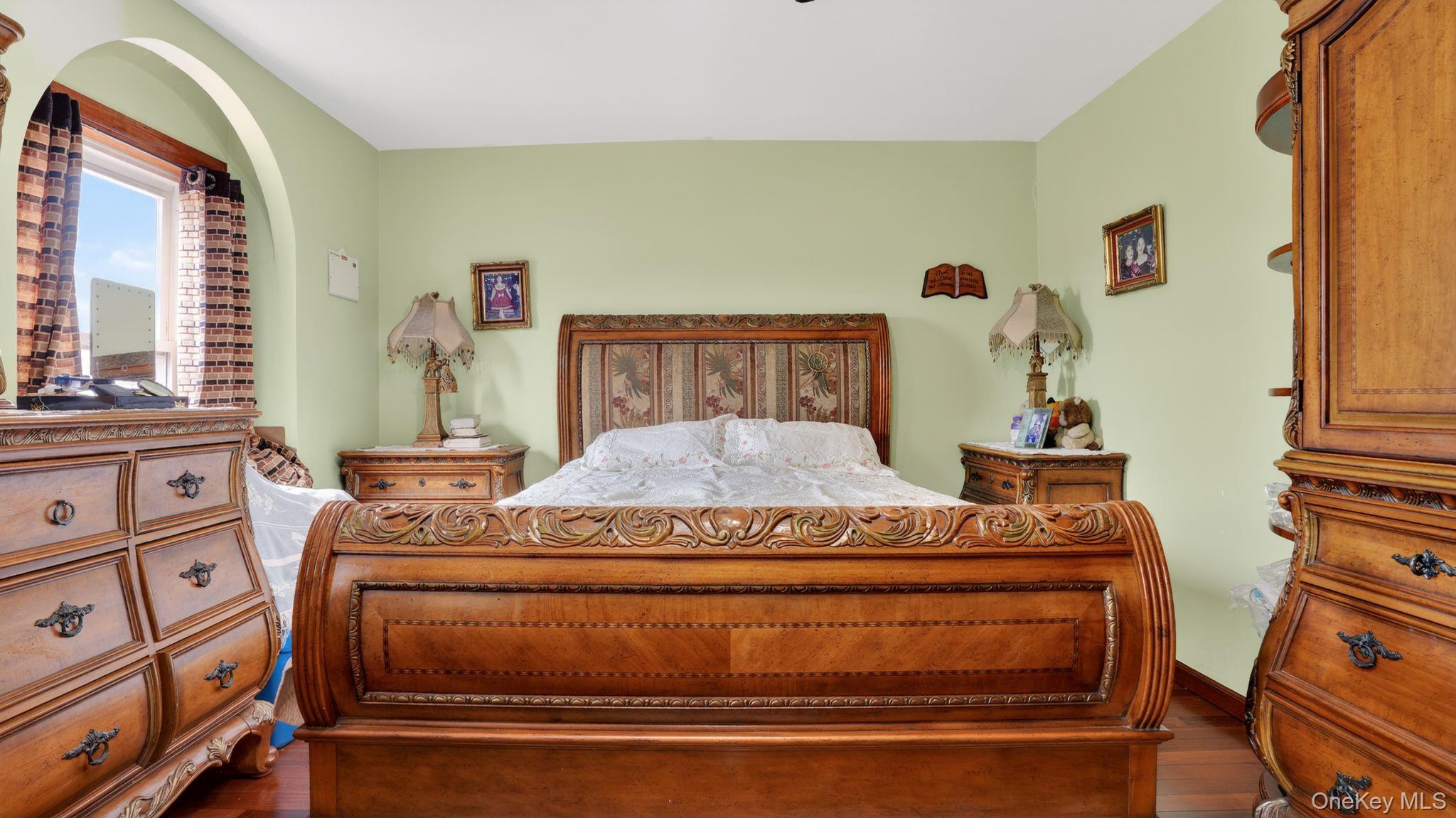 #12 photo, 9429 Park Lane, Woodhaven , NY 11421