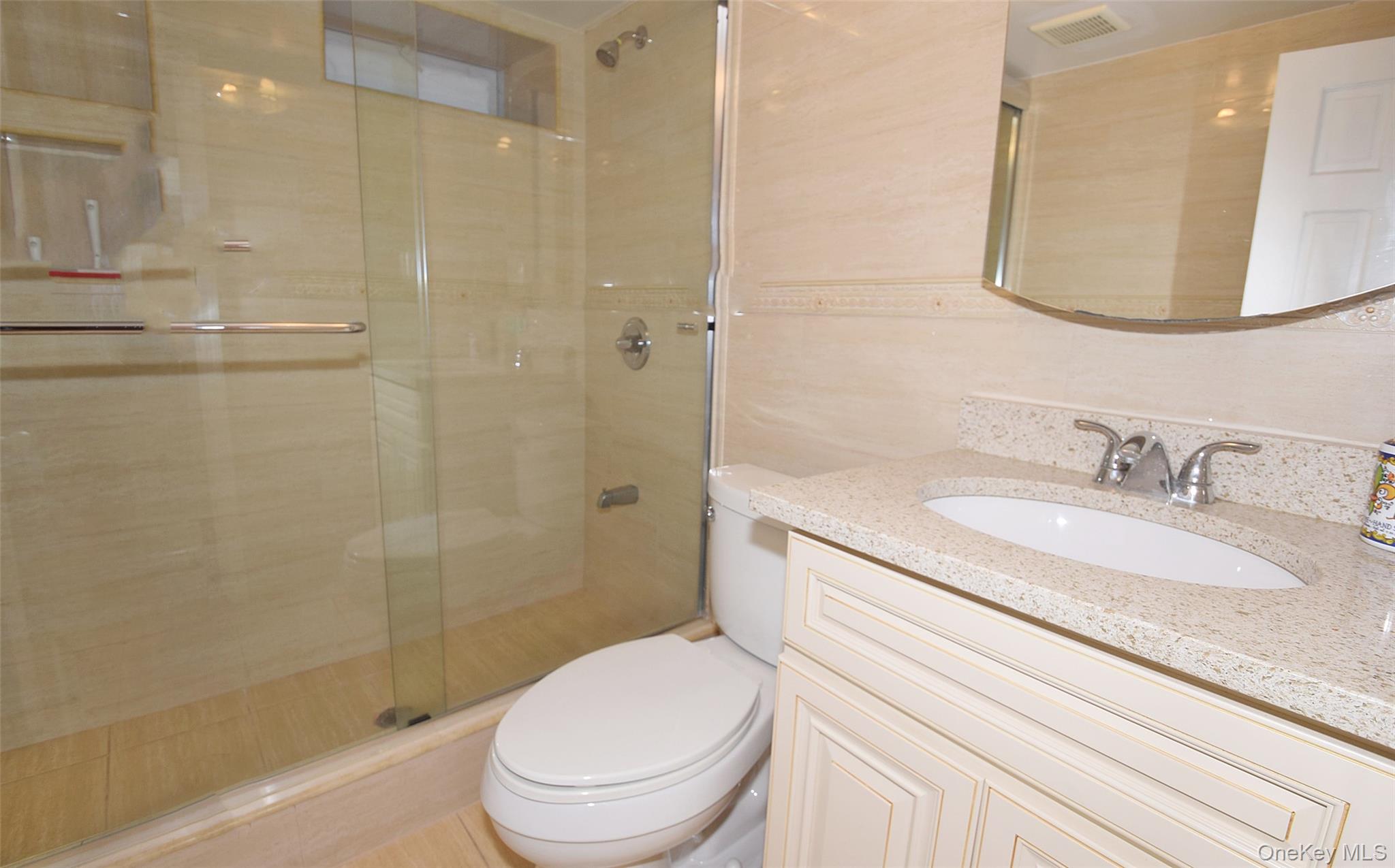 #13 photo, 76 Hoffman Avenue, নাসাউ কাউন্টি Elmont , NY 11003