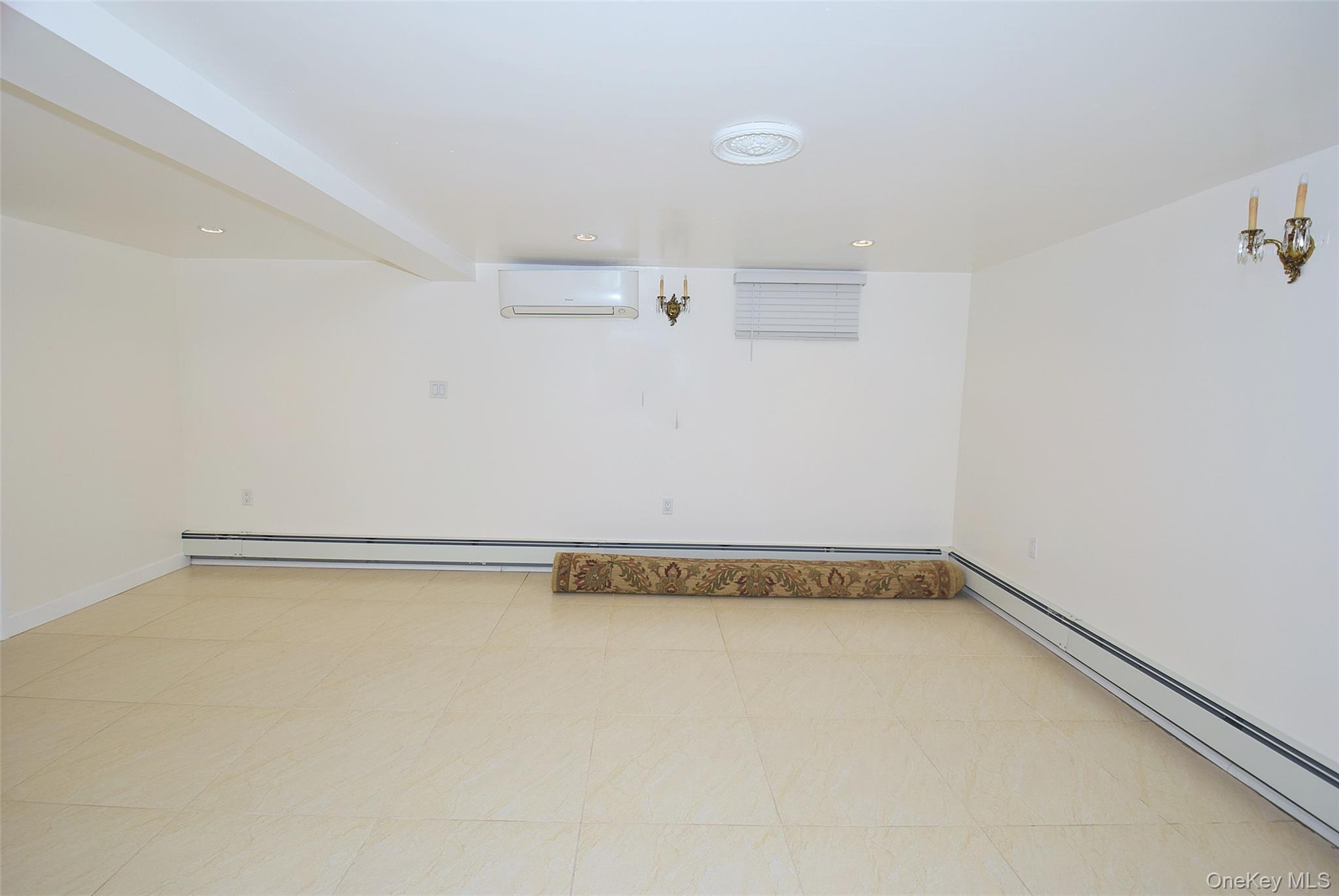 #14 photo, 76 Hoffman Avenue, নাসাউ কাউন্টি Elmont , NY 11003