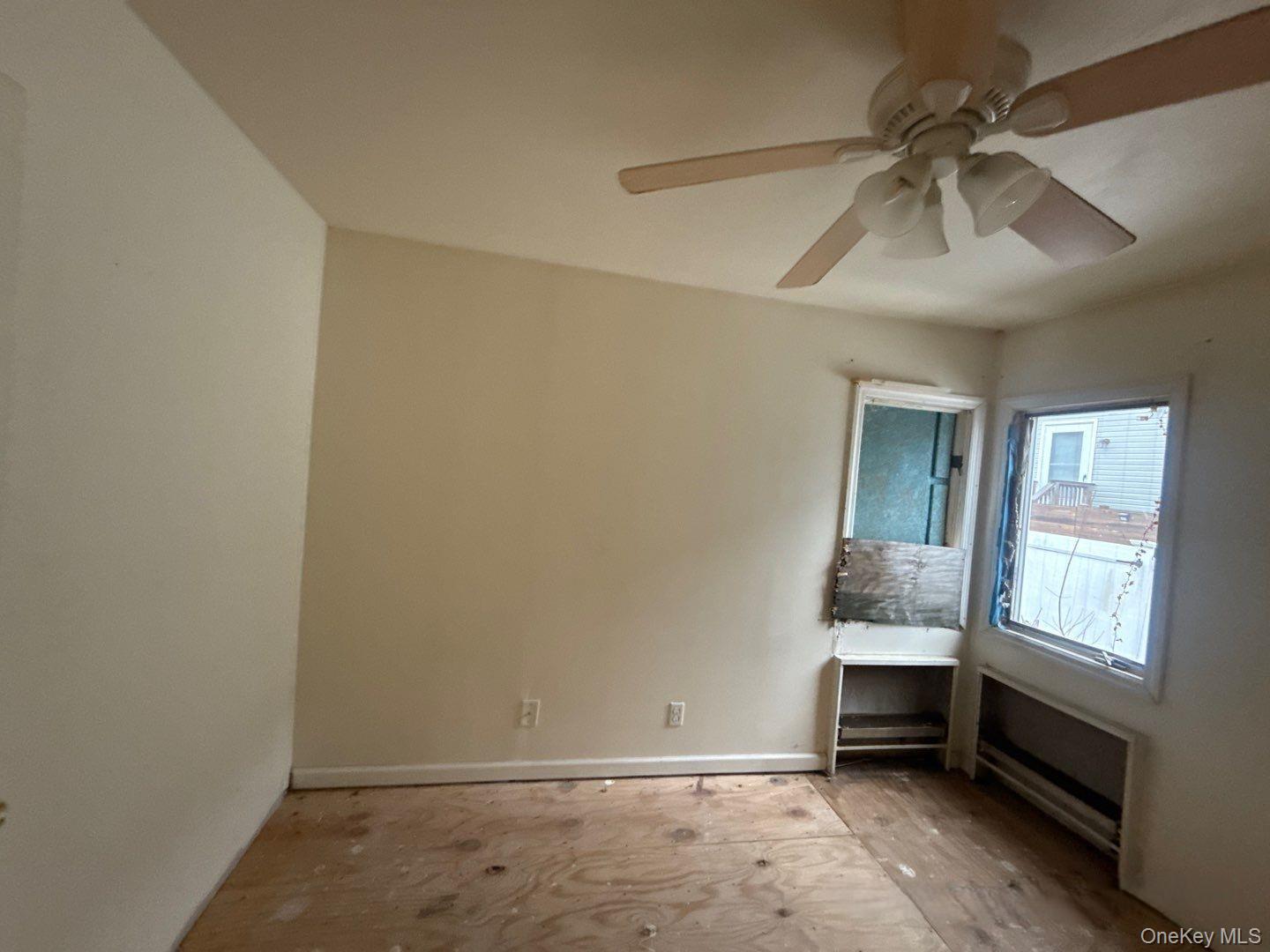 #9 photo, 58 Roosevelt Place, নাসাউ কাউন্টি Island Park , NY 11558