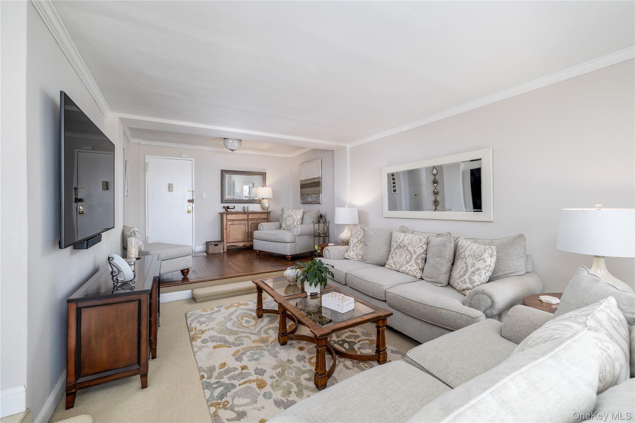 #6 photo, 522 Shore Road, Long Beach , NY 11561