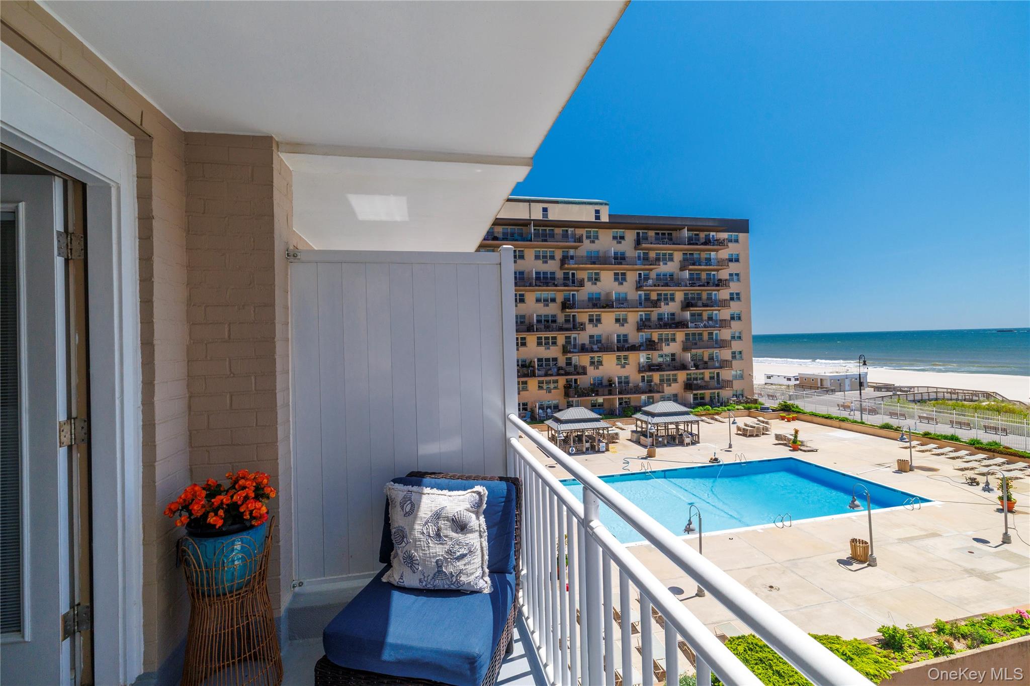 #8 photo, 522 Shore Road, Long Beach , NY 11561