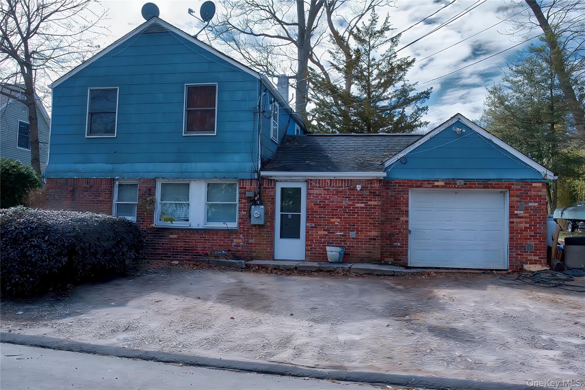 #1 photo, 26 Palm Road, Rocky Point , NY 11778