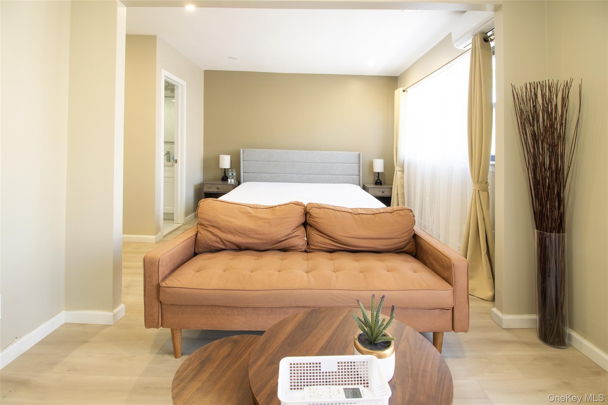 #4 photo, 14346 37TH Avenue, Flushing , NY 11354