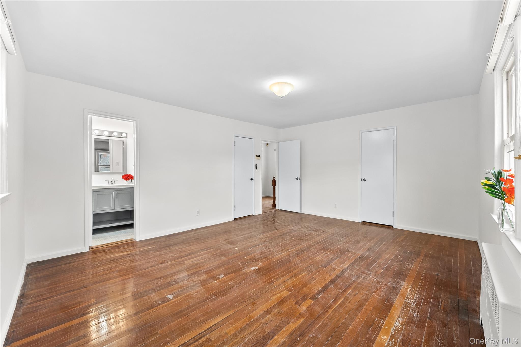 #18 photo, 219-01 82nd Avenue, Queens Village , NY 11427