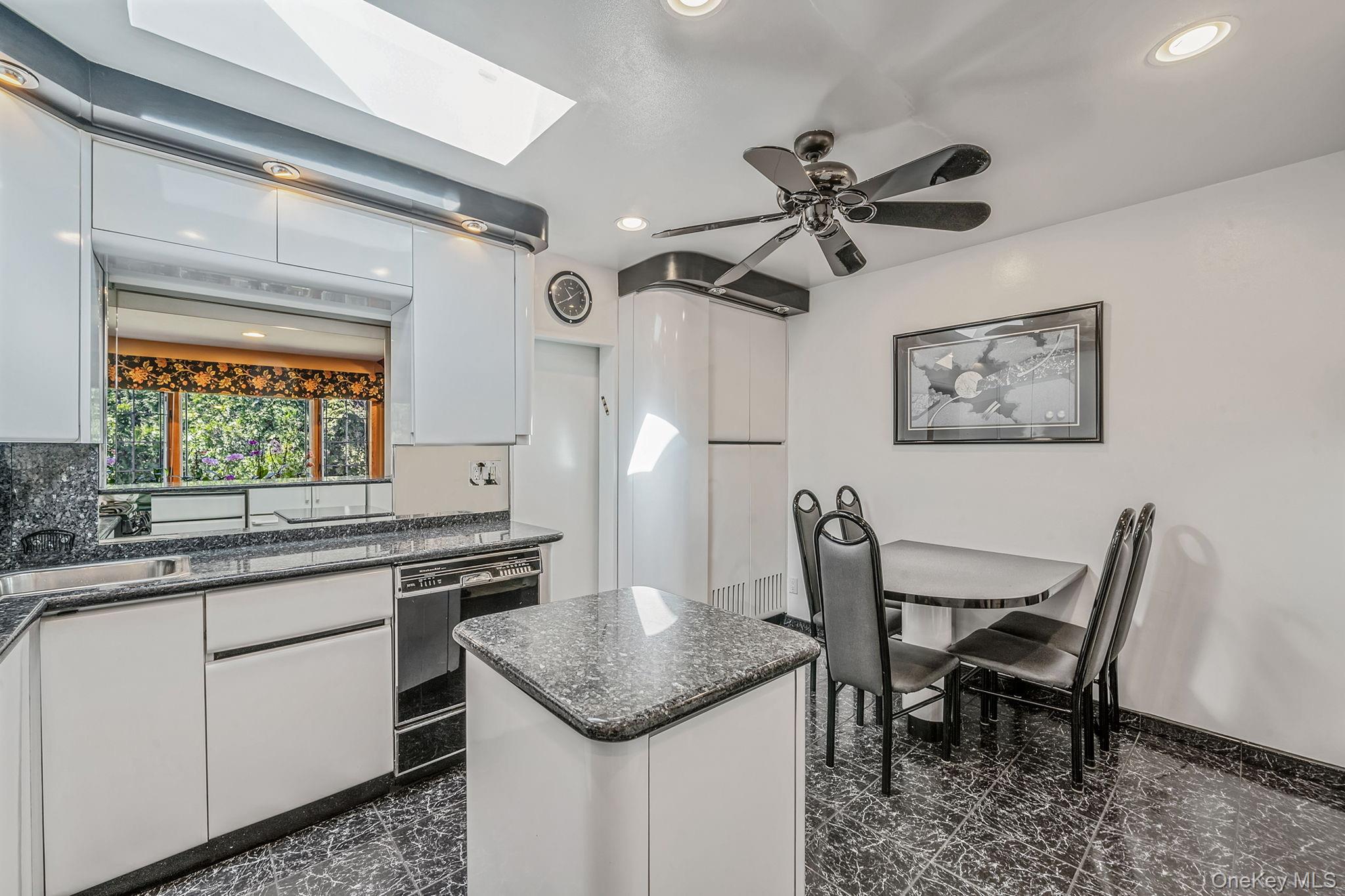 #7 photo, 85-26 Palo Alto Street, কুইন্‌স Holliswood , NY 11423