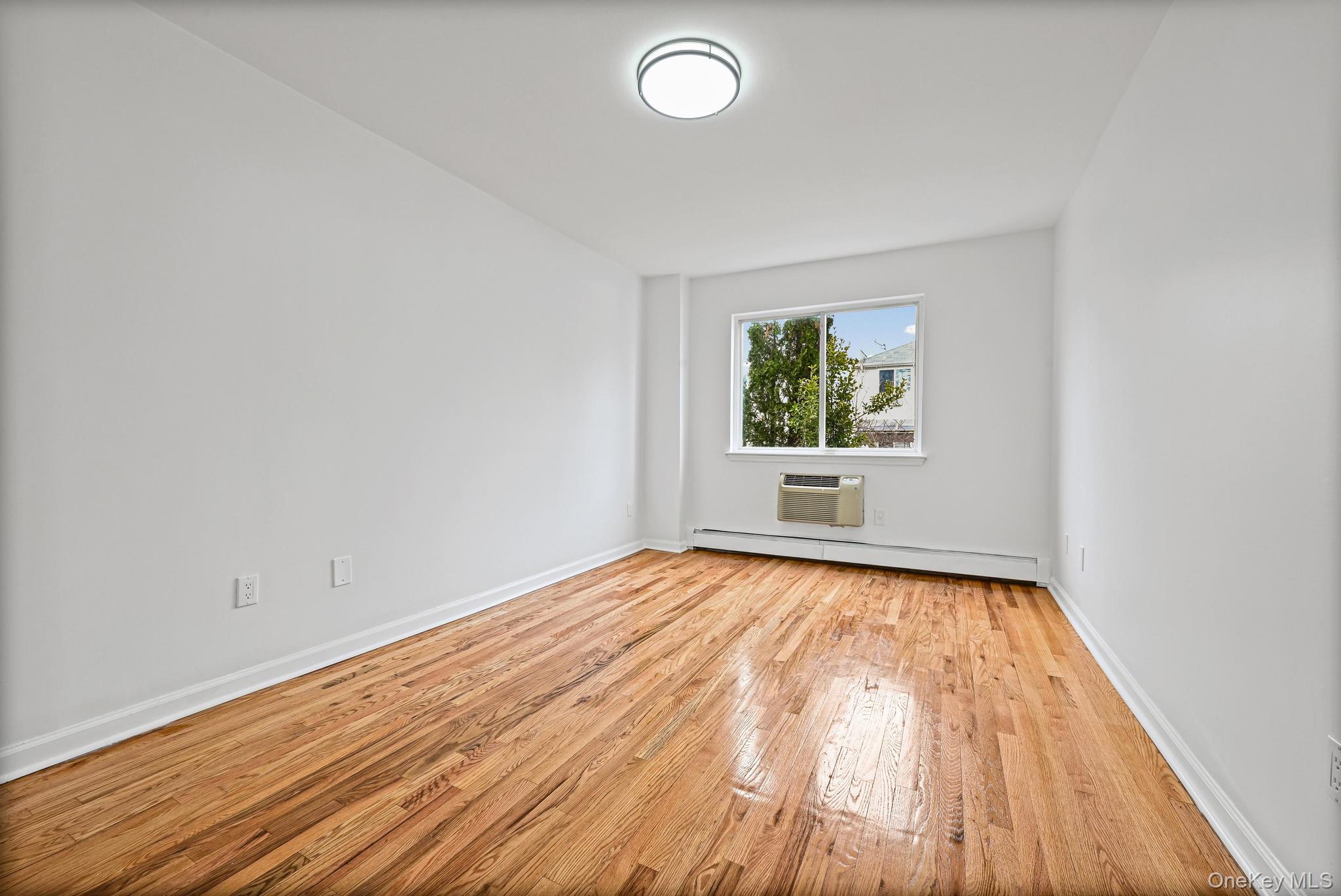 #9 photo, 93-29 91st Avenue, Woodhaven , NY 11421