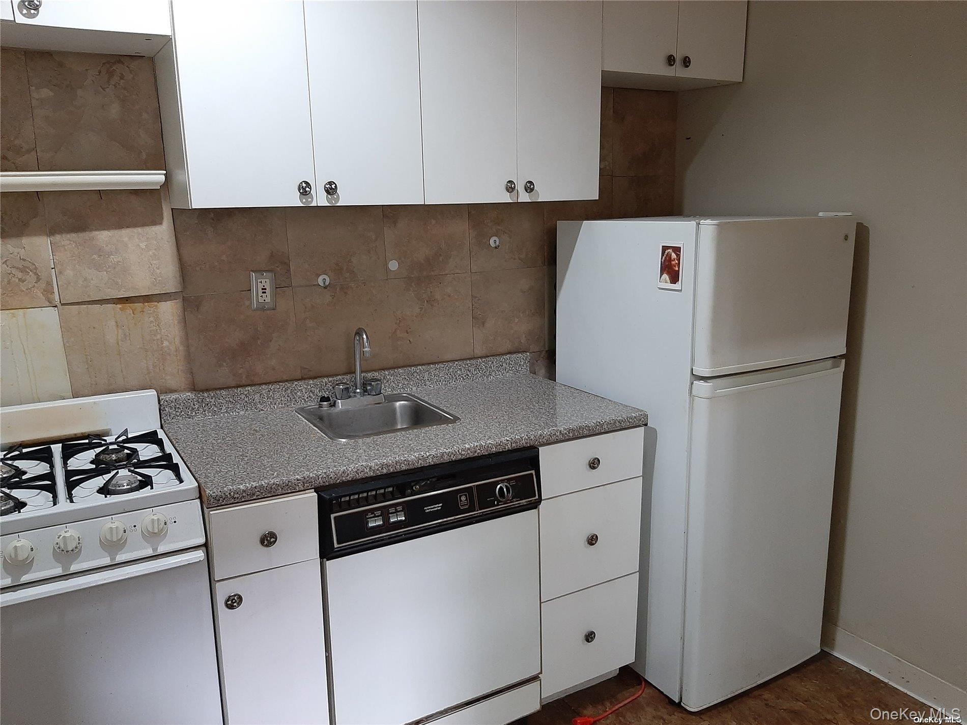 #19 photo, 1 Hillside Avenue, নাসাউ কাউন্টি Great Neck , NY 11021