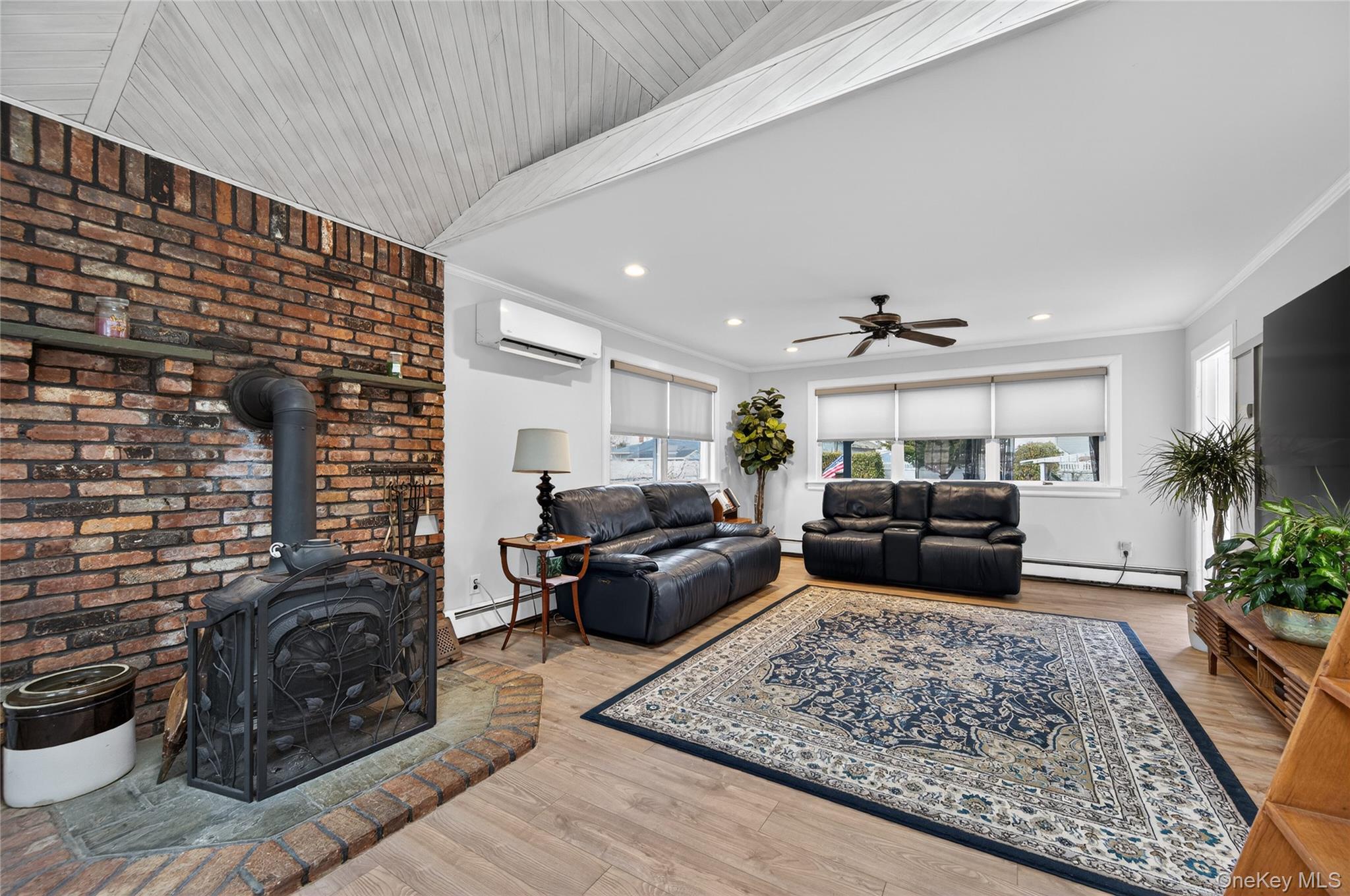 #18 photo, 46 Monell Avenue, Islip , NY 11751