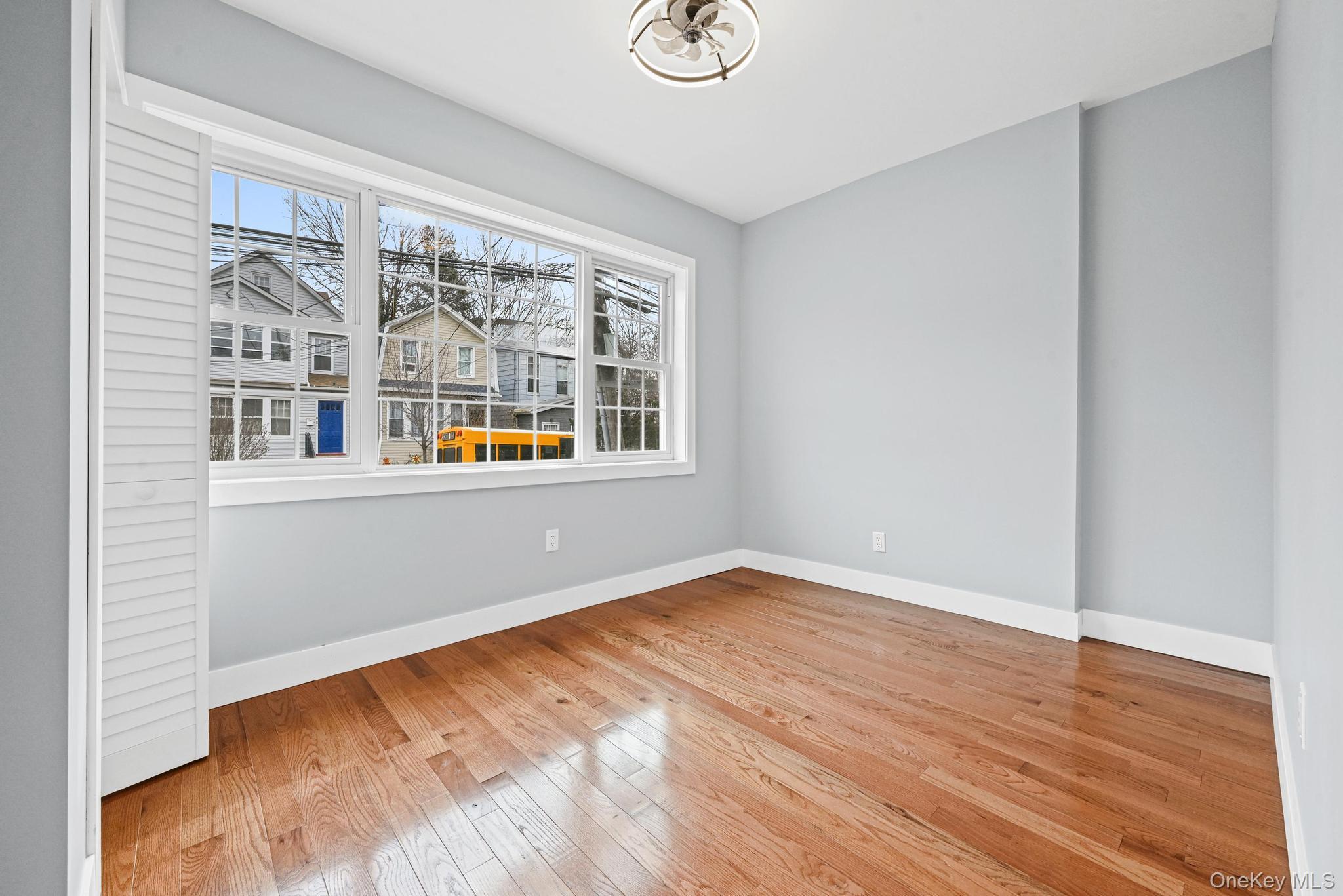 #11 photo, 9210 104th Street, Richmond Hill , NY 11418