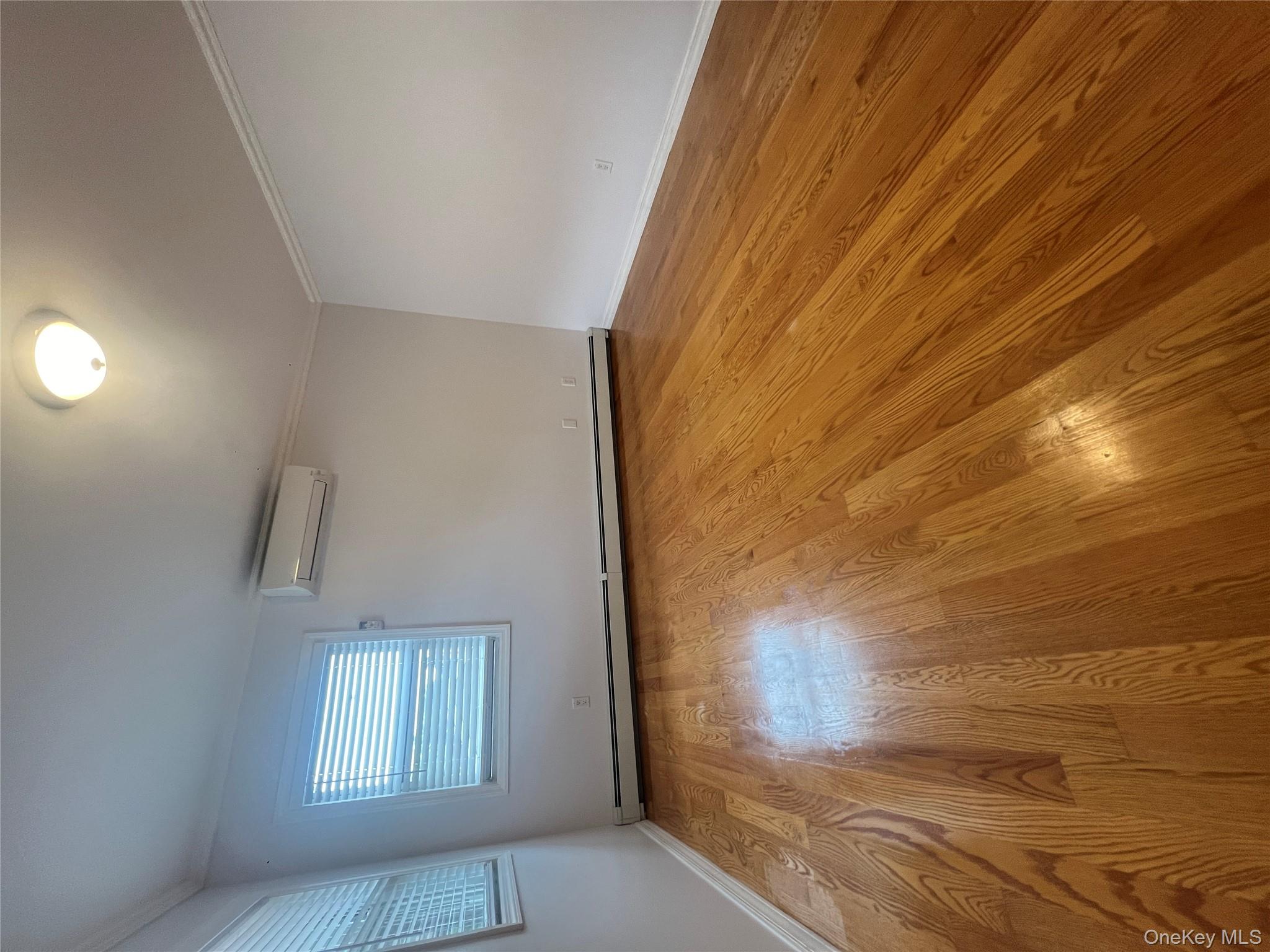 #5 photo, 1566 201st Street, Bayside , NY 11360