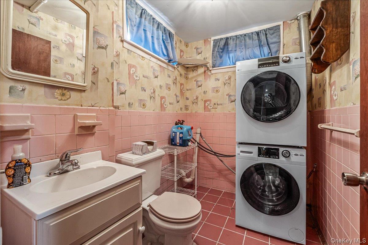 #18 photo, 58-03 212th Street, Bayside , NY 11364