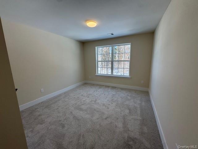 #18 photo, 2384 A N/C Walnut Avenue, সাফোক কাউন্টি Ronkonkoma , NY 11779