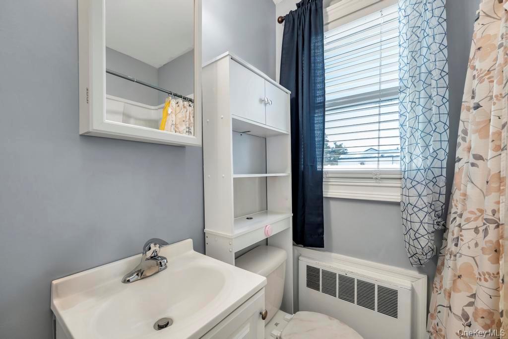 #18 photo, 1333 5th Avenue, Bay Shore , NY 11706